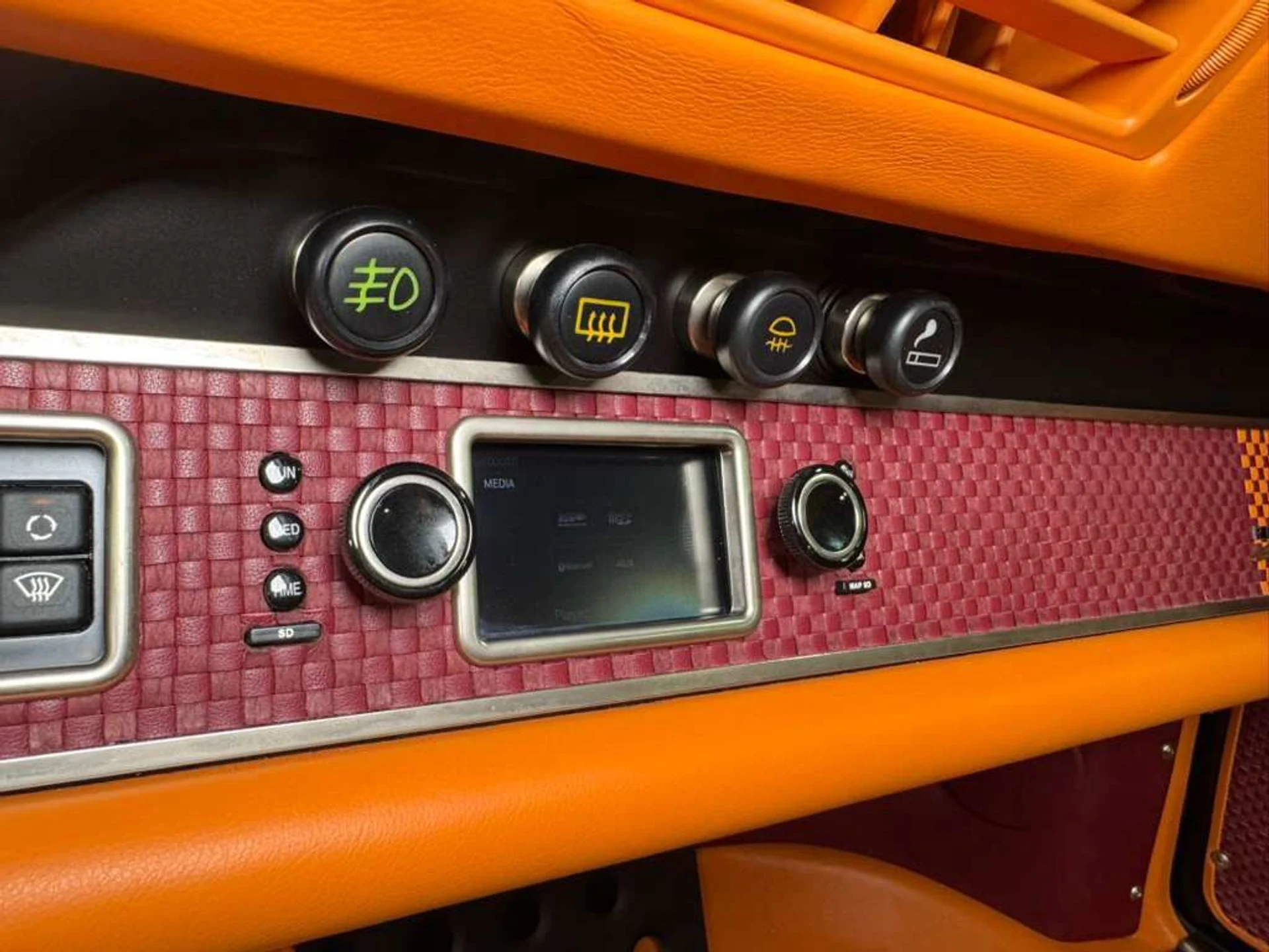 mph026_3255435592_a678d0ba08fb4b7312642d50b9b215bb_821d72506b