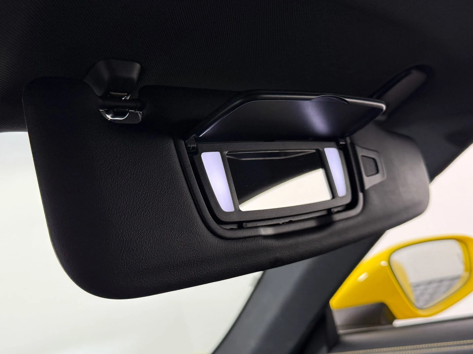 mph026_3265002035_50688b1c5a47bdcf4104c81a246a9e3cx_cf0bc87d70