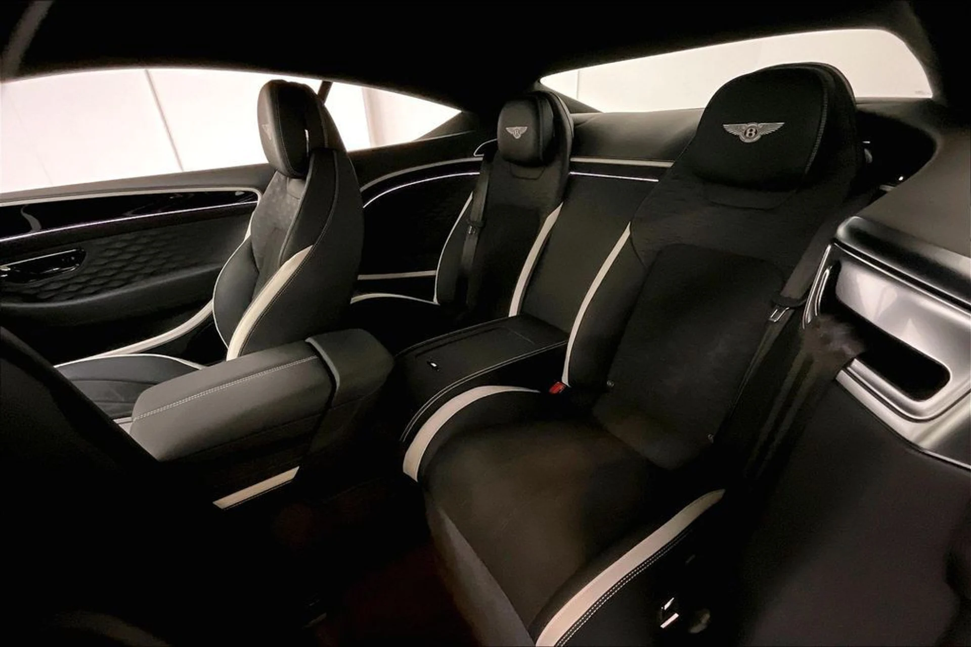 mph026_3266235828_08c83ddf73b3f10fea36cca513eef682x_a91e52f8e3