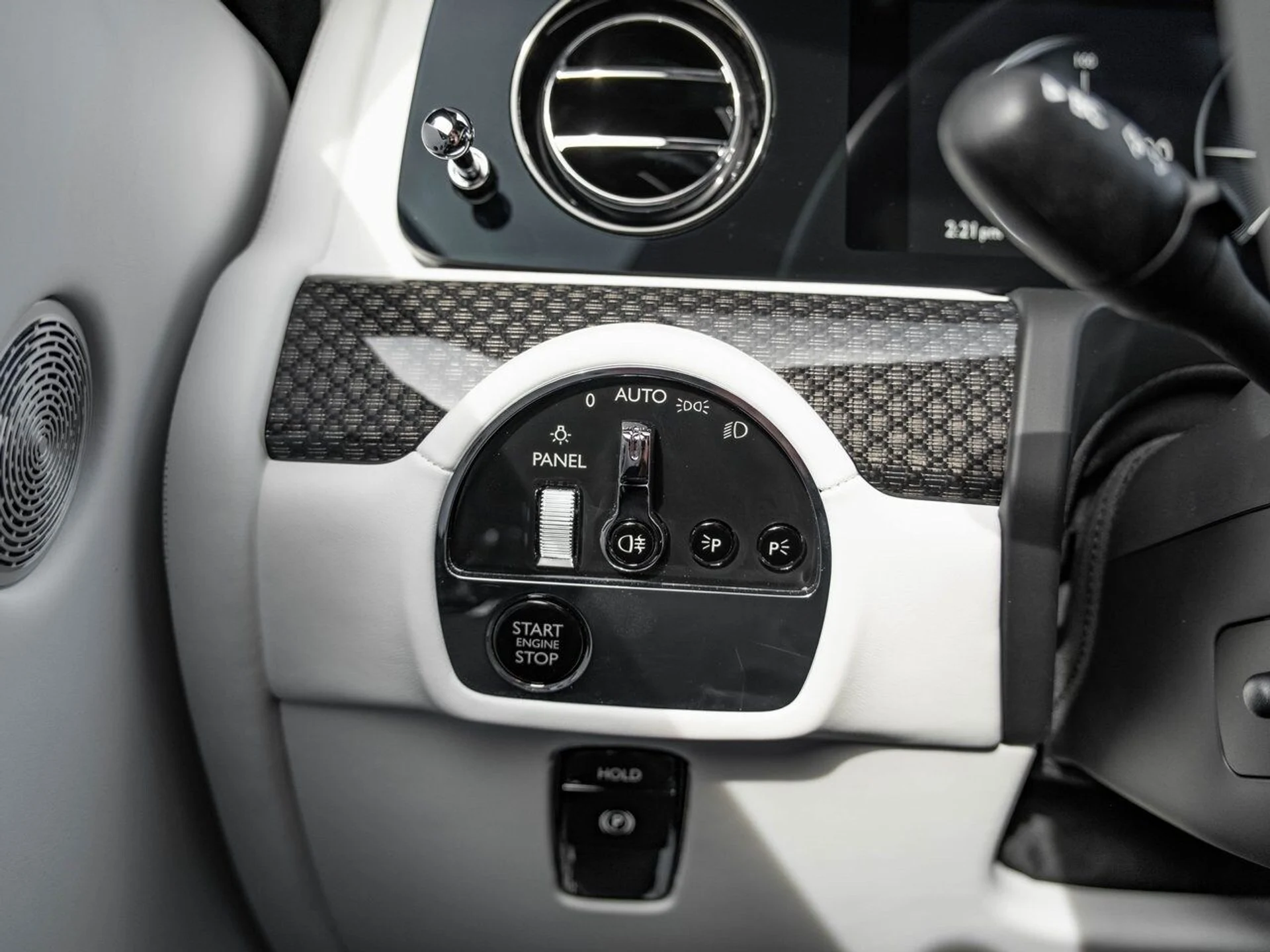 mph026_3266555963_4851dc9559f224b6596907804eae30f1x_cf6189f1c5