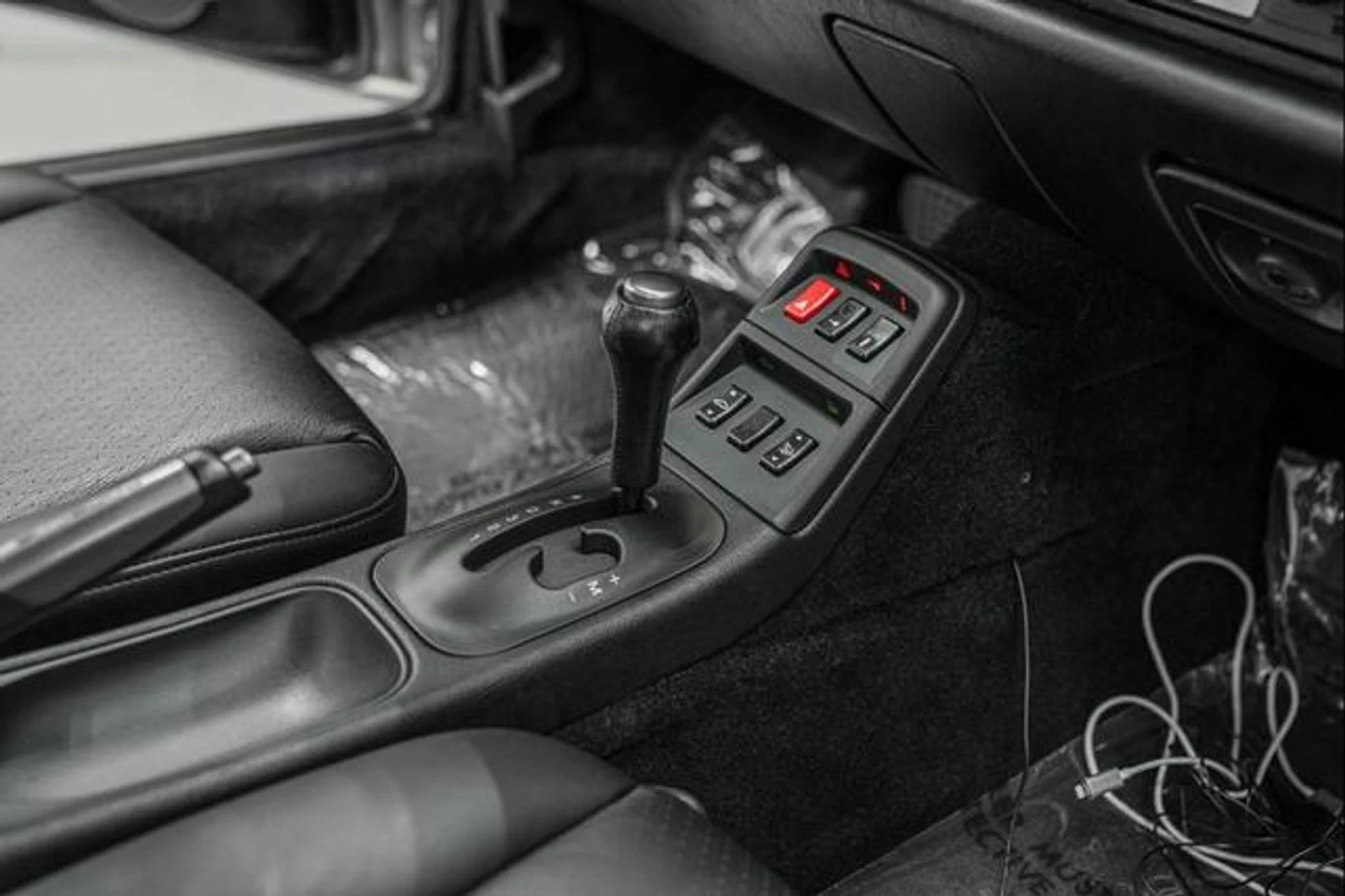 mph026_3271829769_7epc_Syz_O_Wz6o9_Nsbda_YU_Kfb_Ms1w_85b33f7961