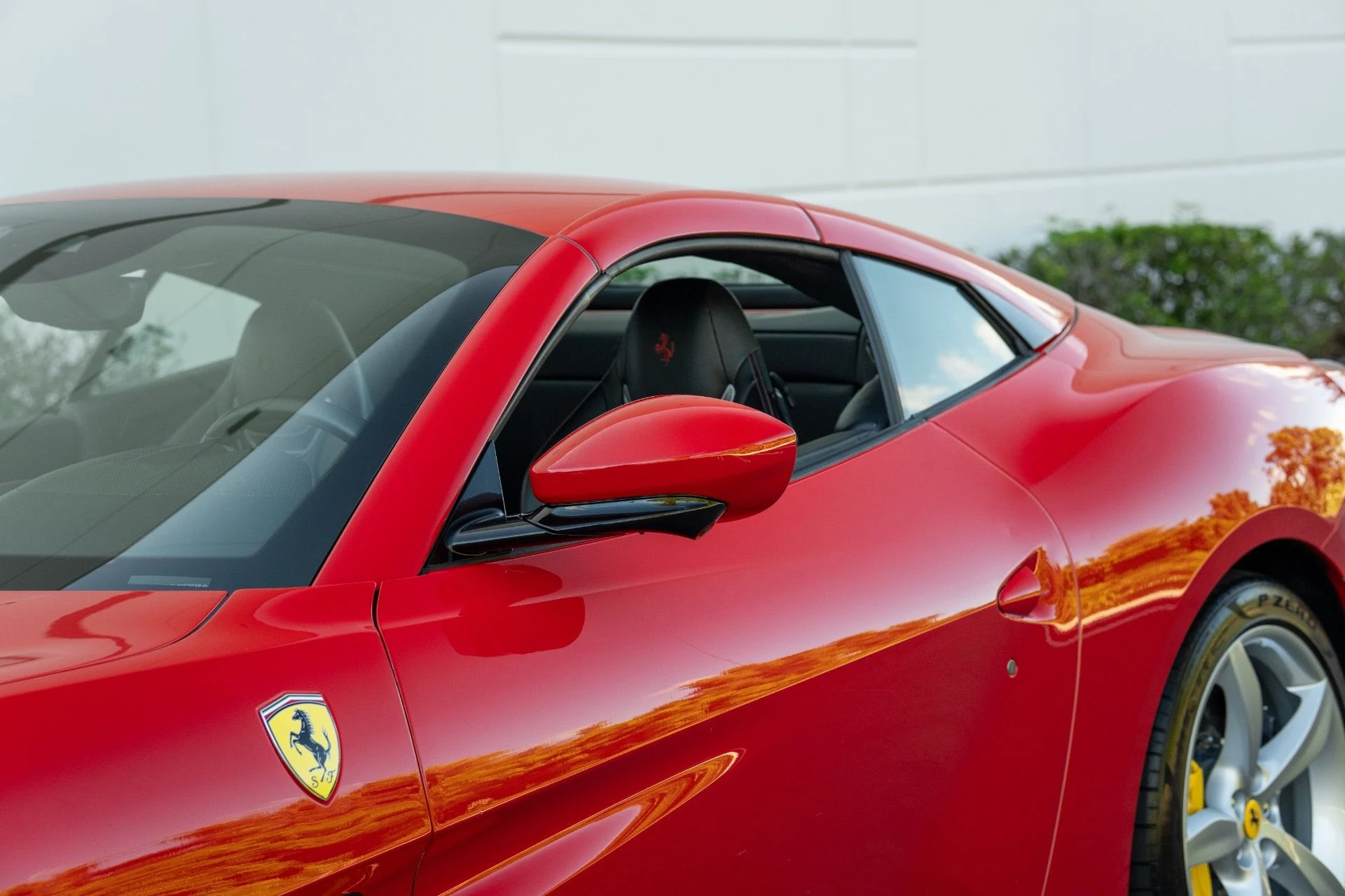 mph026_3273660513_Used_2020_Ferrari_Portofino_1760457229_0c9b5e70d4