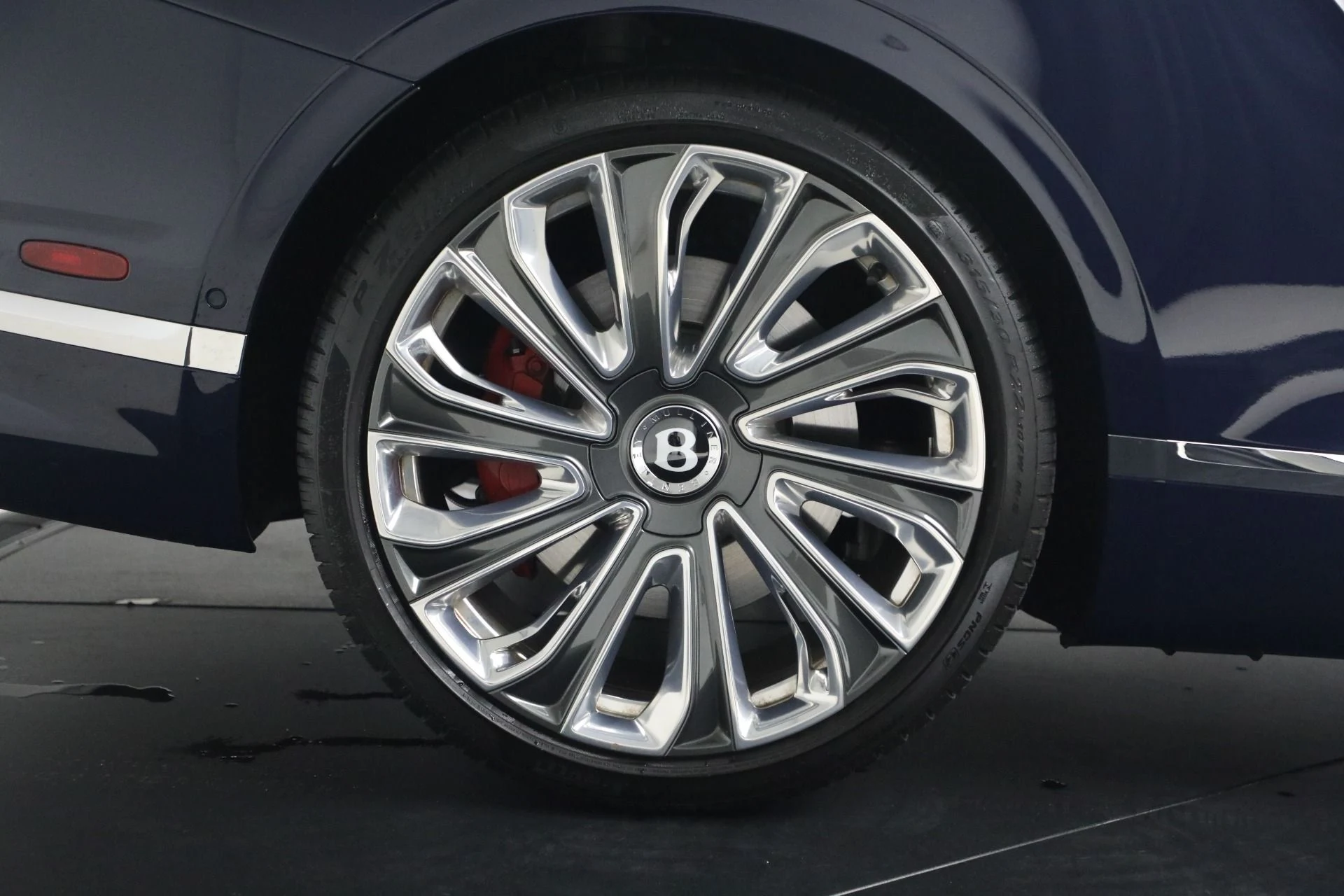 mph026_3293765060_Used_2022_Bentley_Continental_GTC_V8_1774912110_a26aab18ba