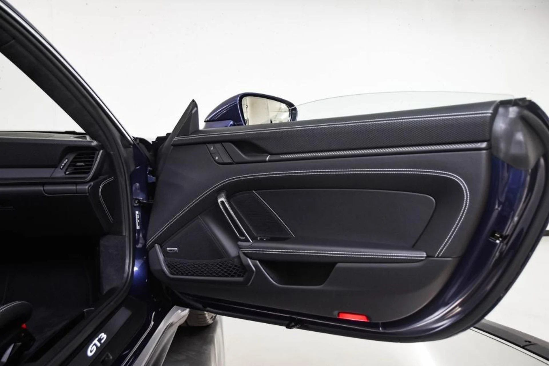 mph026_3293868062_gu_K_Qeu_GO_Cz_Fd_q_O_Qi53b_Yh_P_Qhos_aa48dcbb01