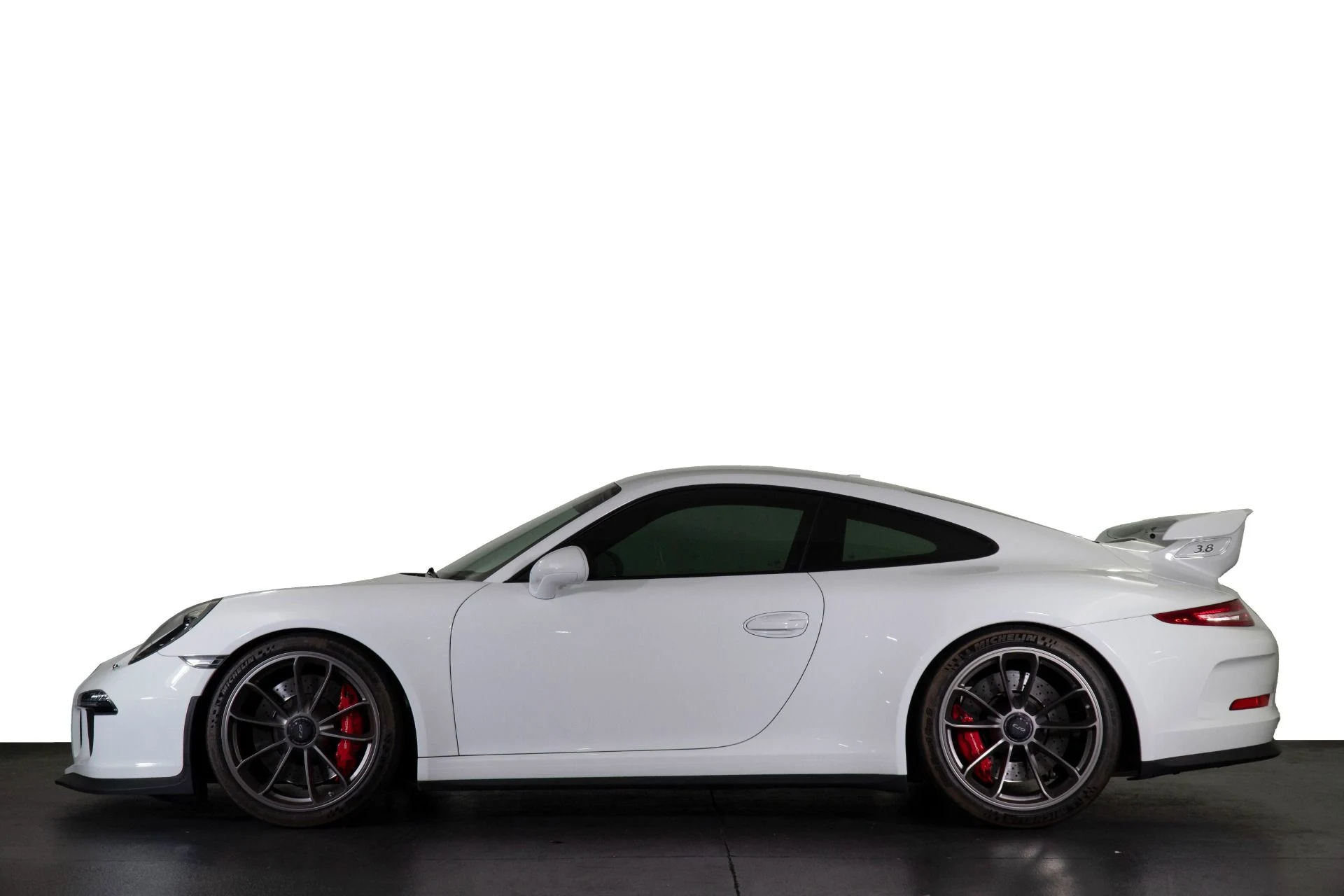 mph026_3302275229_Used_2015_Porsche_911_GT_3_1777044815_eae7ad2c90