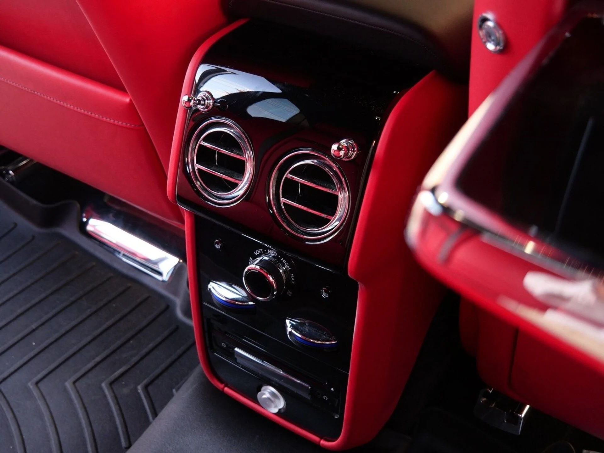 mph026_3304201196_4e2a79e6fcbc55ad59abe914b0a04aa2x_f9ecb198c9