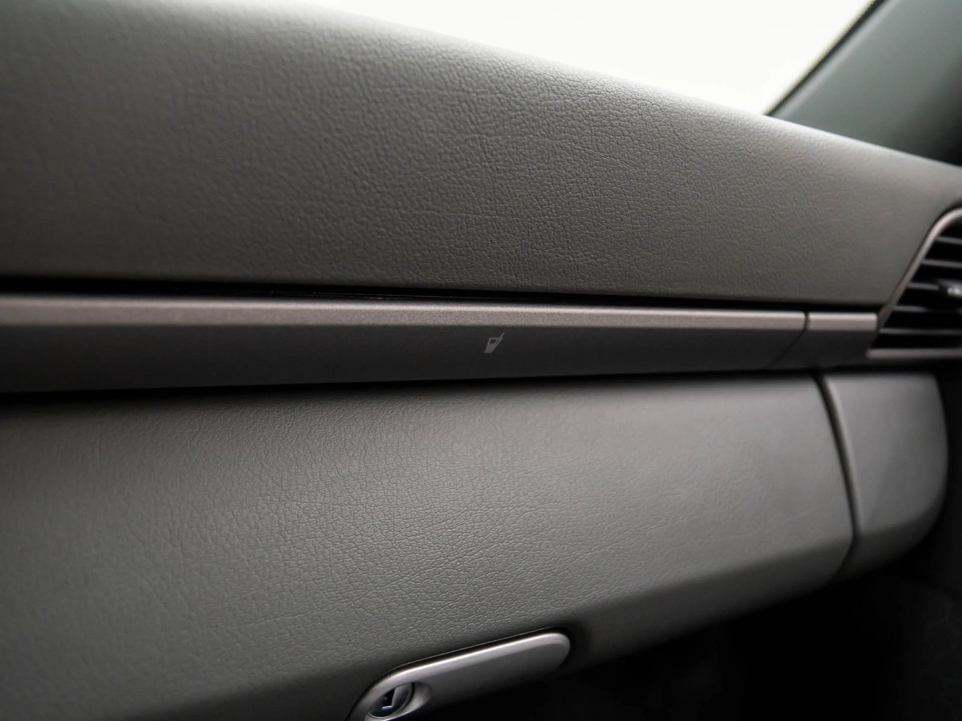 mph026_3314692338_8067e11b3c34644554d159f2698c86ccx_ed6e24c433