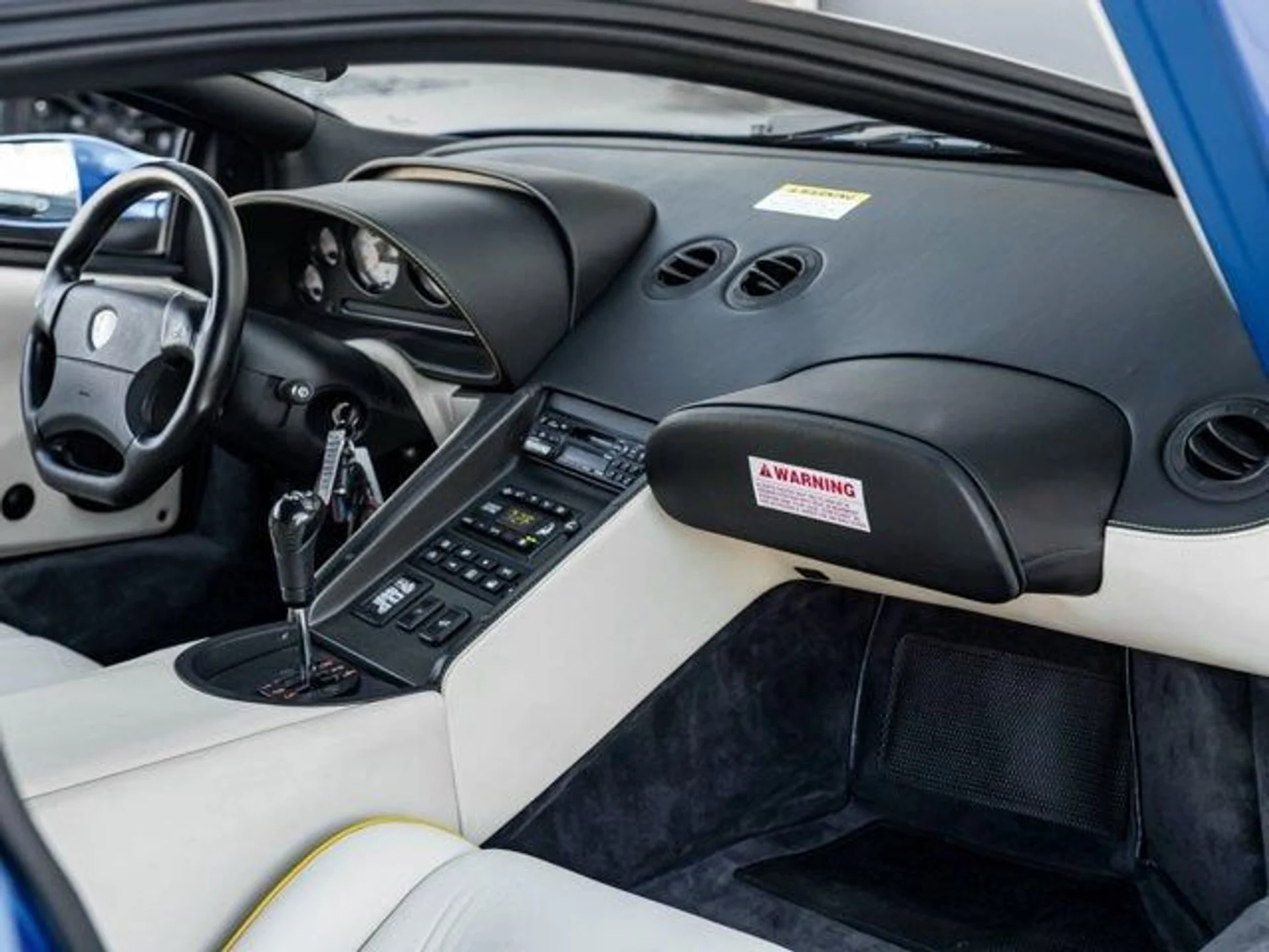 mph026_3319925688_27_bc746da395