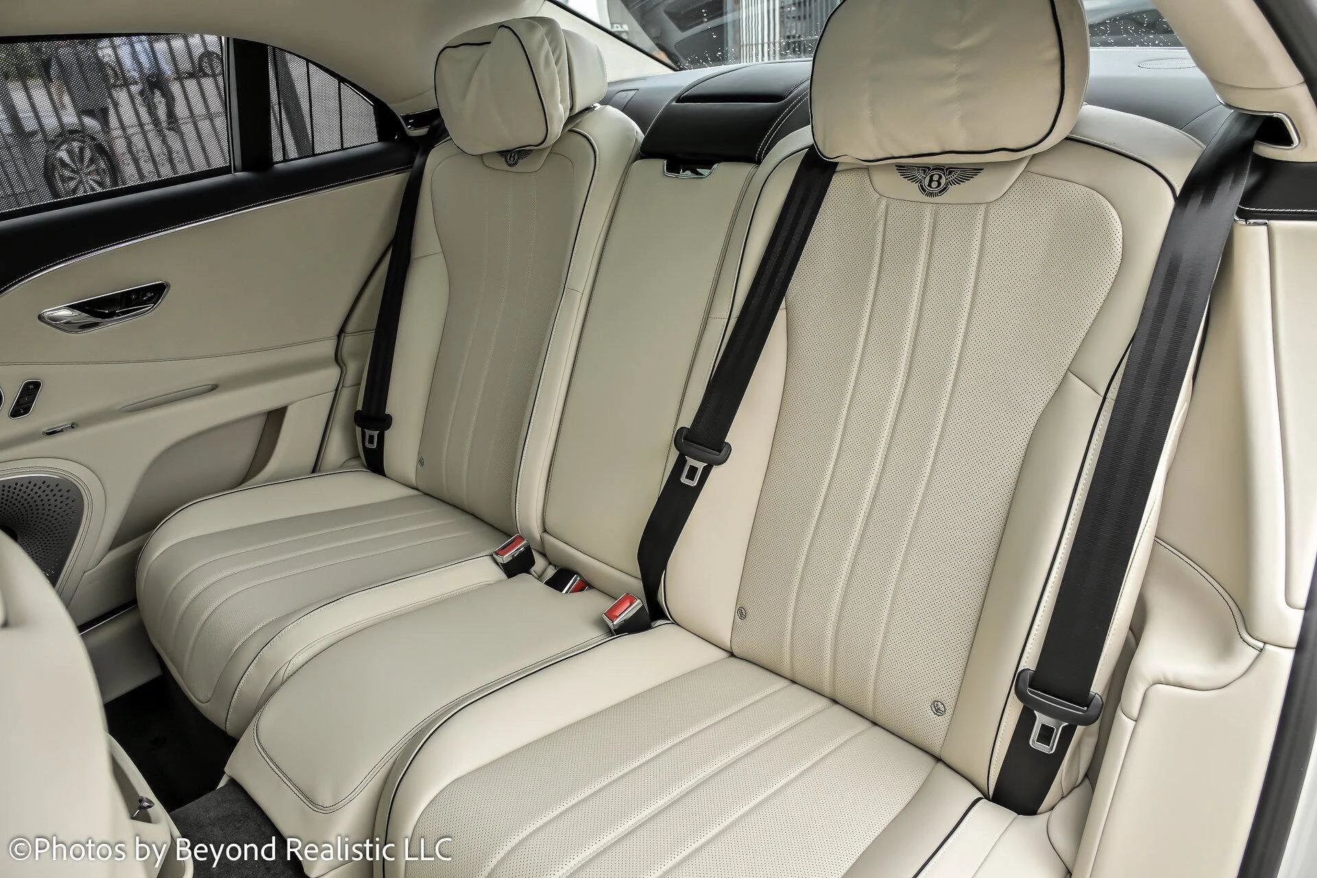 mph026_3320677715_1897a8af61754e084dcced730e0f1821x_9f3546cfdb