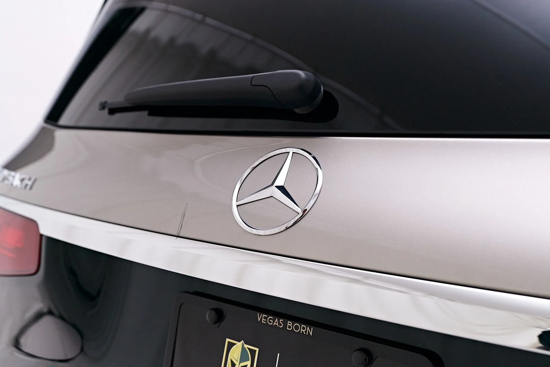 mph026_3322240384_Used_2024_Mercedes_Benz_GLS_Maybach_GLS_600_1743795420_44395bdbaa