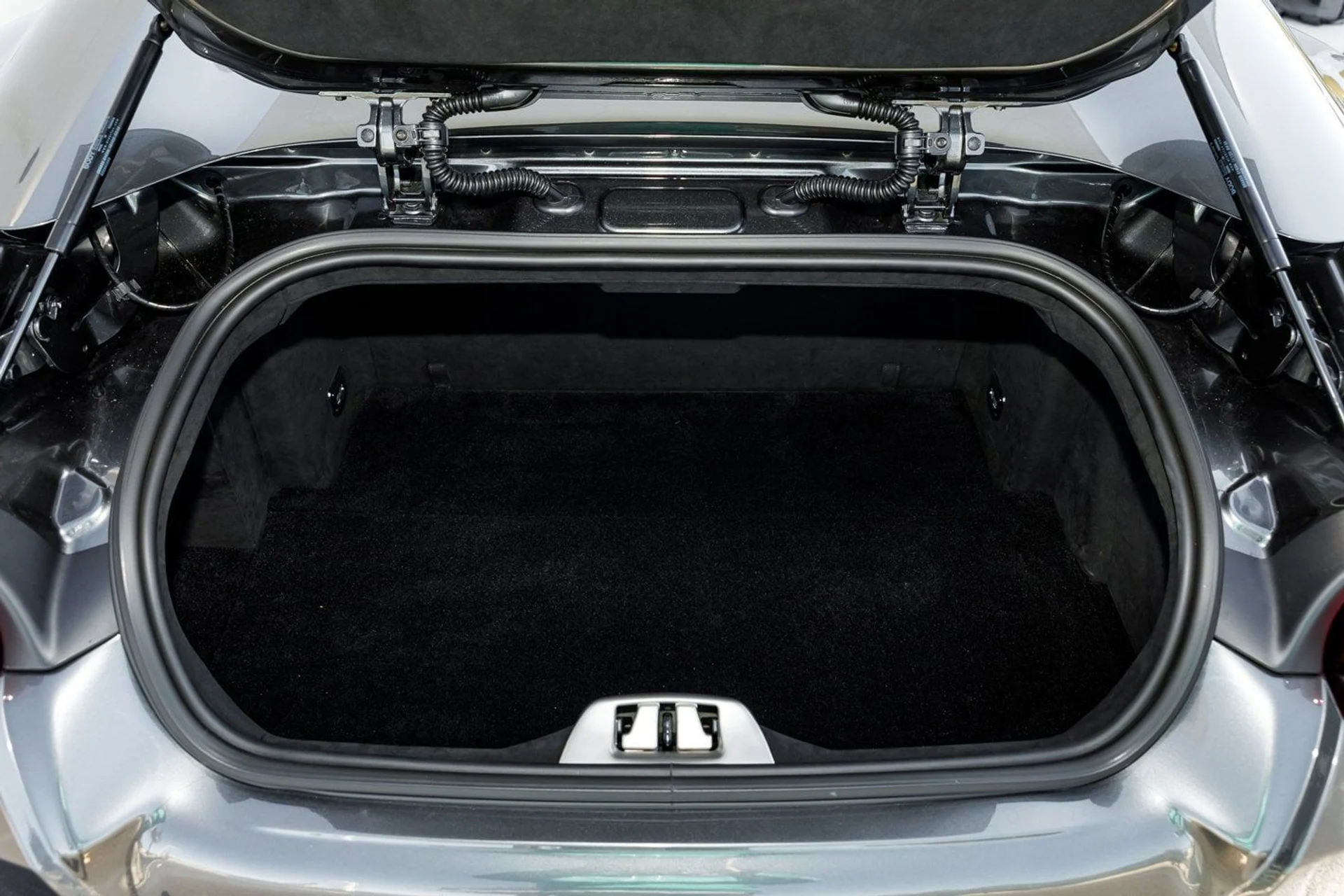 mph026_332711734_dd2906e9931da1e45f3816c612d7f533x_bdf9b8ed8f