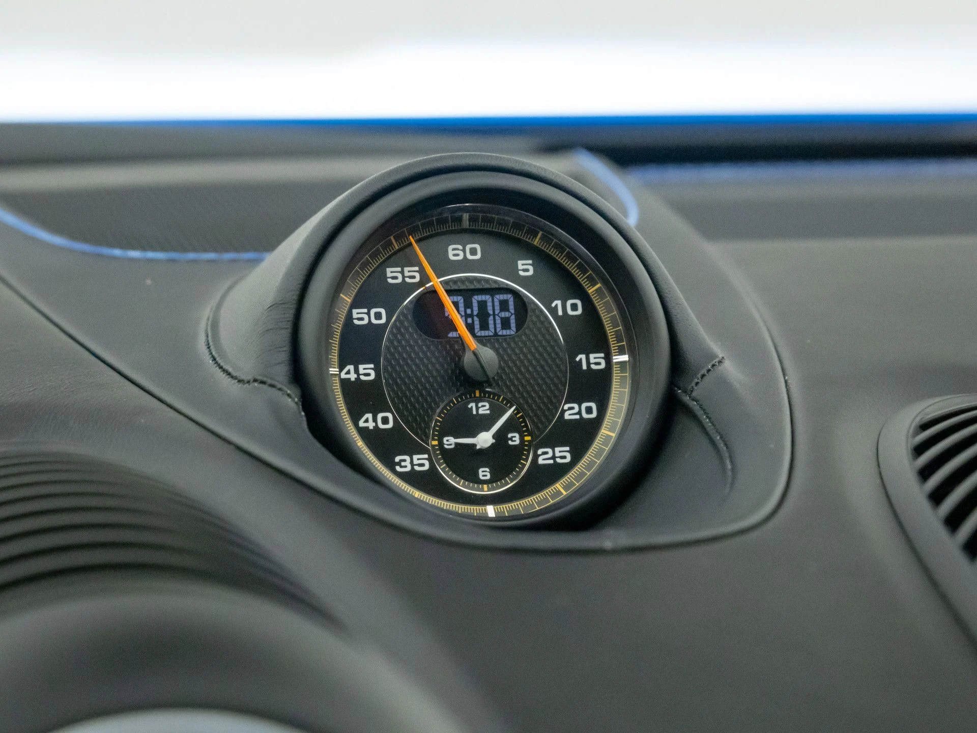 mph026_3327708605_bead44329eb20aab13f2c79571ced995x_dc13a0fc9b