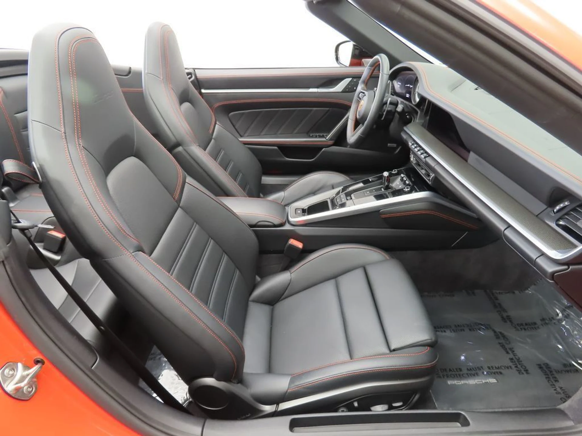 mph026_3344076107_used_2022_porsche_911_turbocabriolet_8119_22928338_27_1024_9b34aa9d78