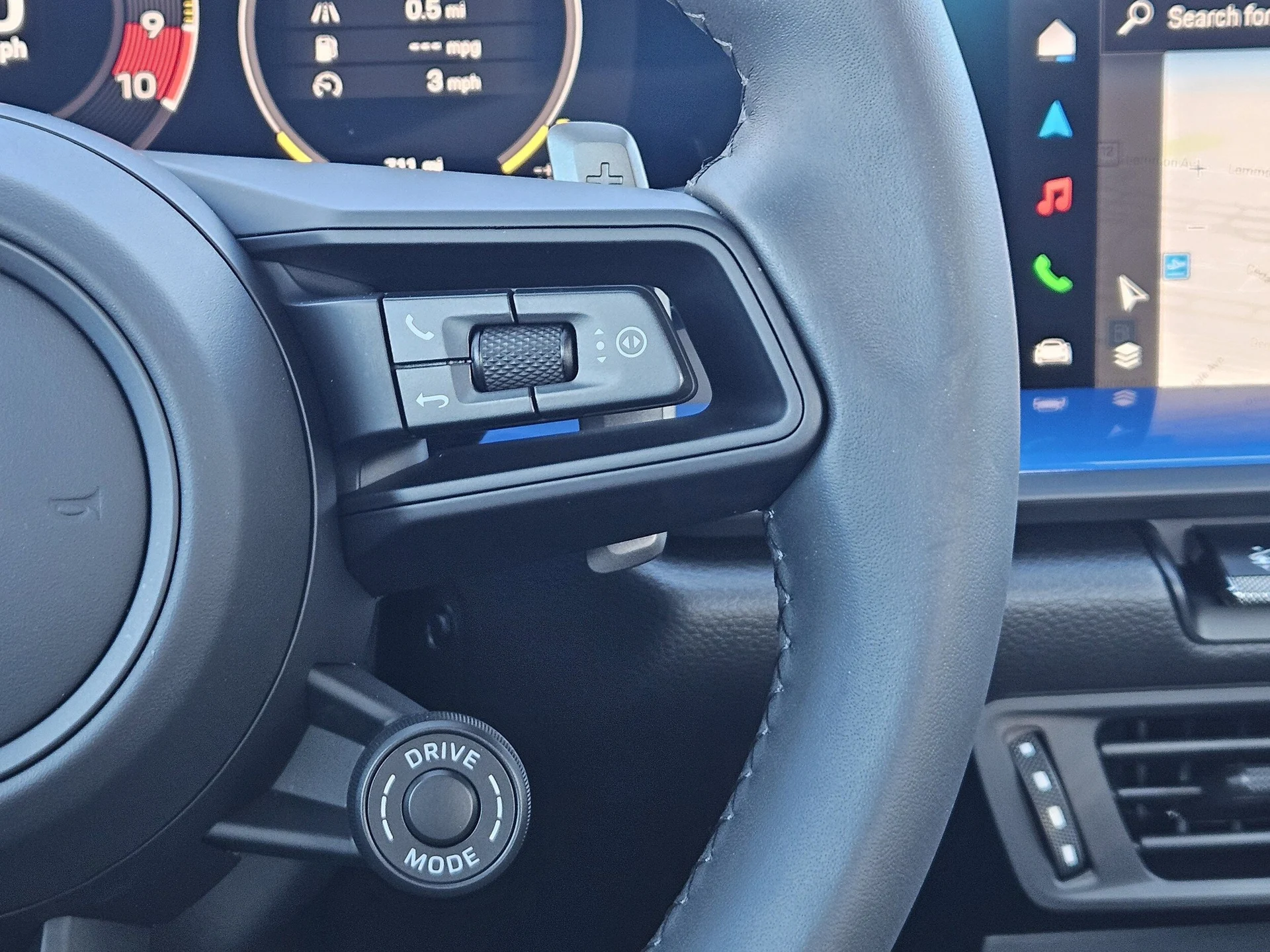 mph026_335382013_d5da5762bd6d768f5ed9faf21b4184e6x_4952e63083