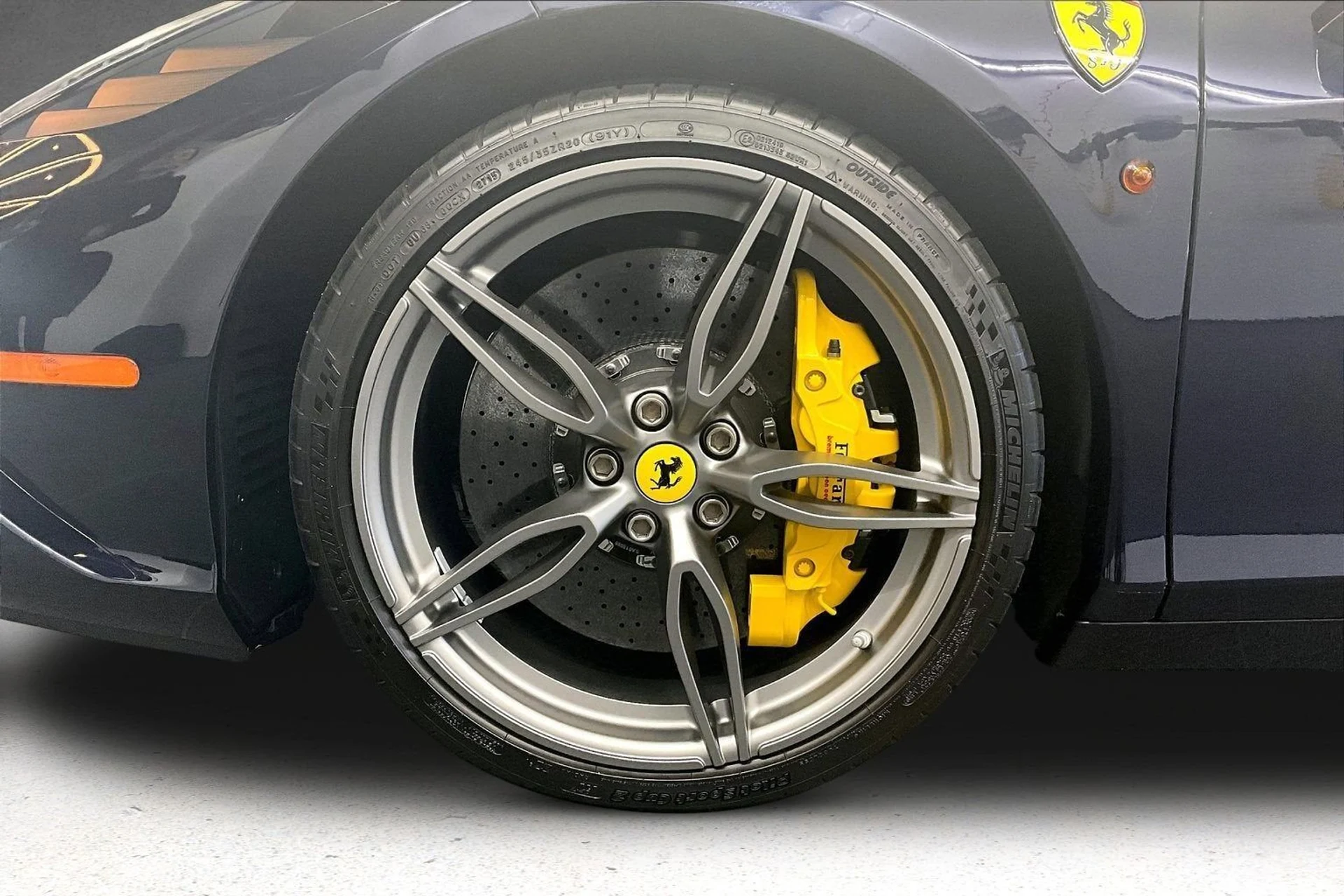 mph026_3355430753_63211c6658db4e328c9dcb628e3a892c_dc02d8a00e