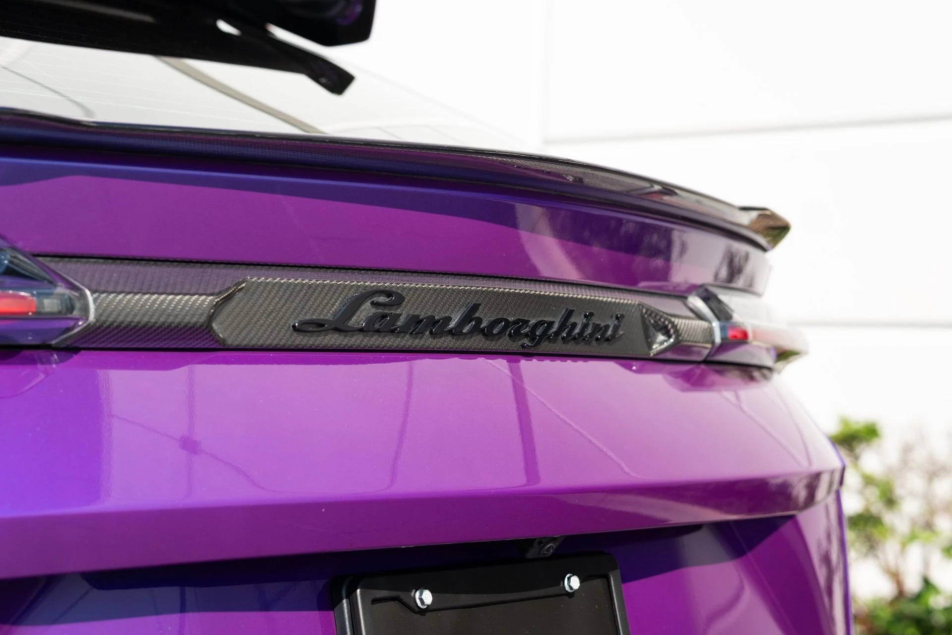 mph026_3359640587_Used_2023_Lamborghini_Urus_Performante_1771690657_a264f3bcce