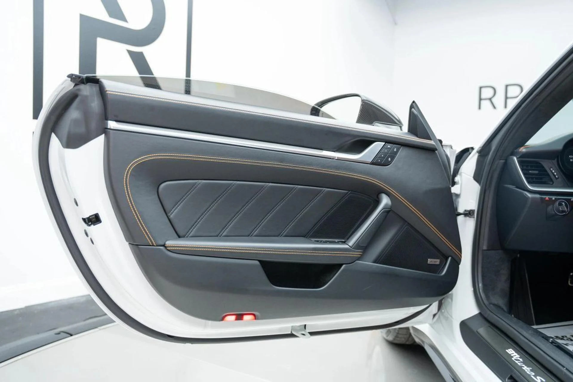 mph026_3367008035_ef2247d9ceac7a8def66a31ea52c289f_89db2708b0