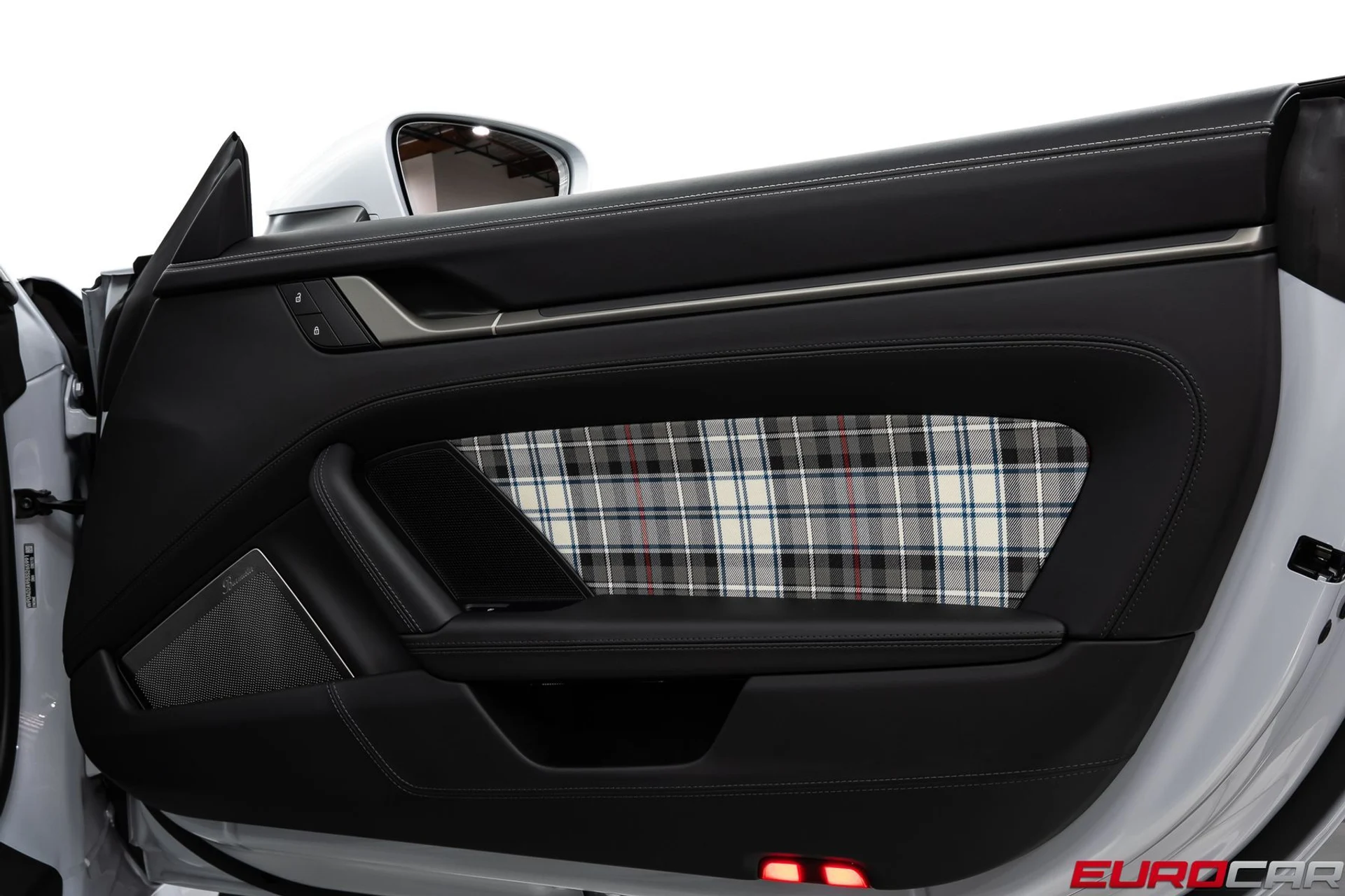 mph026_3368288825_84b42a6d_60a6_4712_b67a_3a27885ba9cf_6181bb05f4