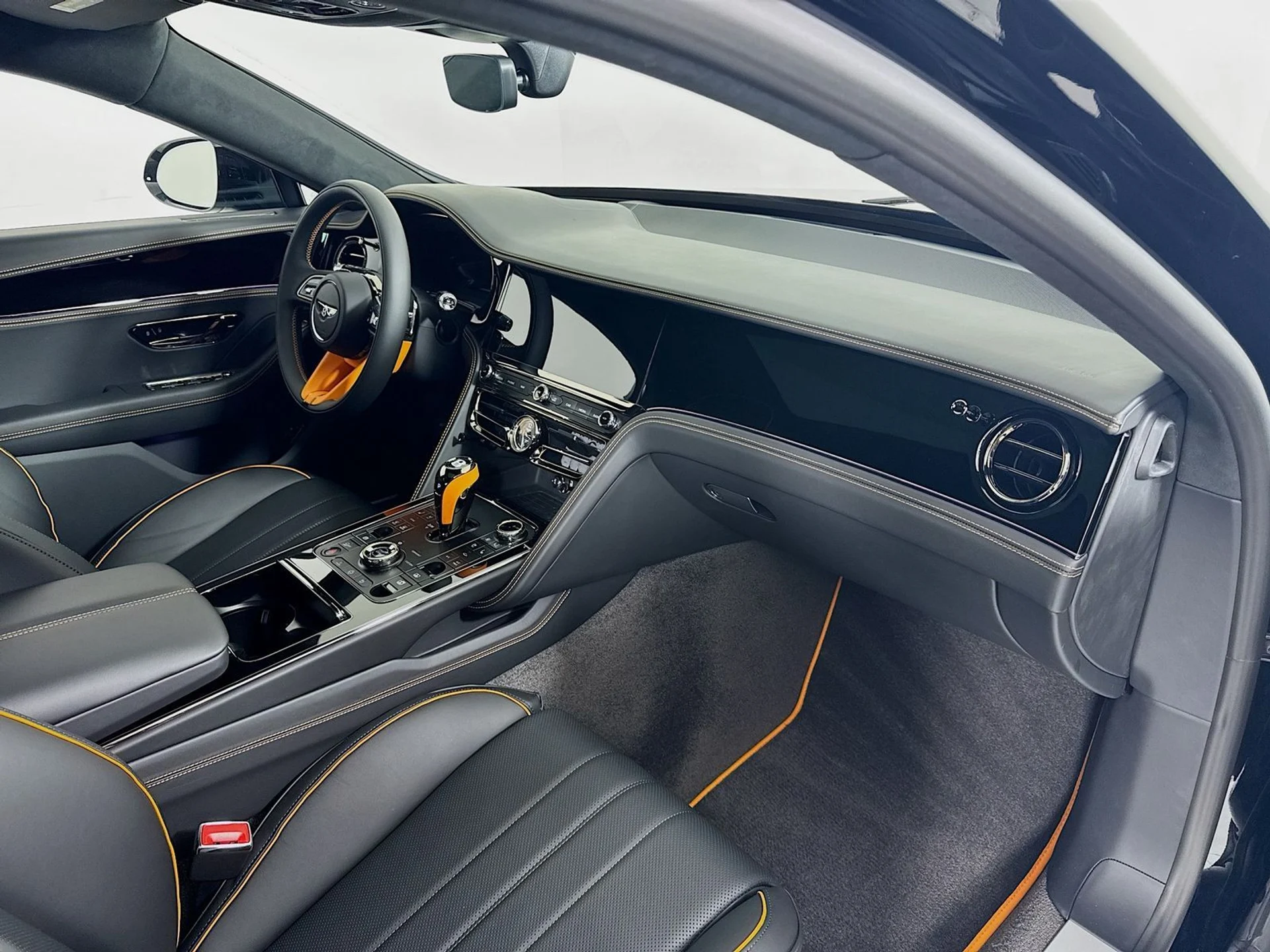 mph026_3370504360_6ebef54b17a58f0b7b54f4387e2a83f1x_1d629d77bf