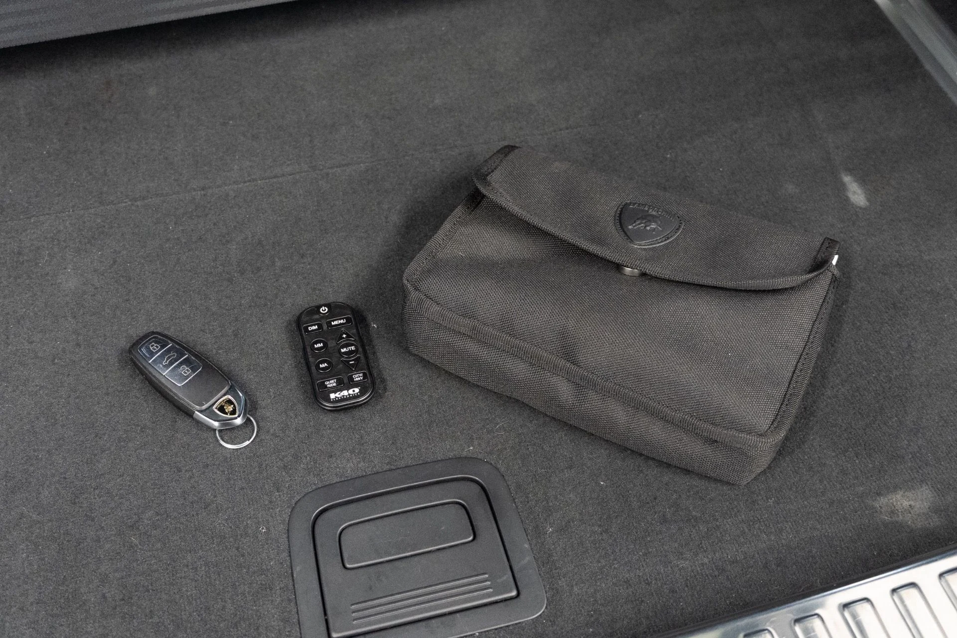 mph026_3373009184_Used_2019_Lamborghini_Urus_1770318658_a6f8de2a3b