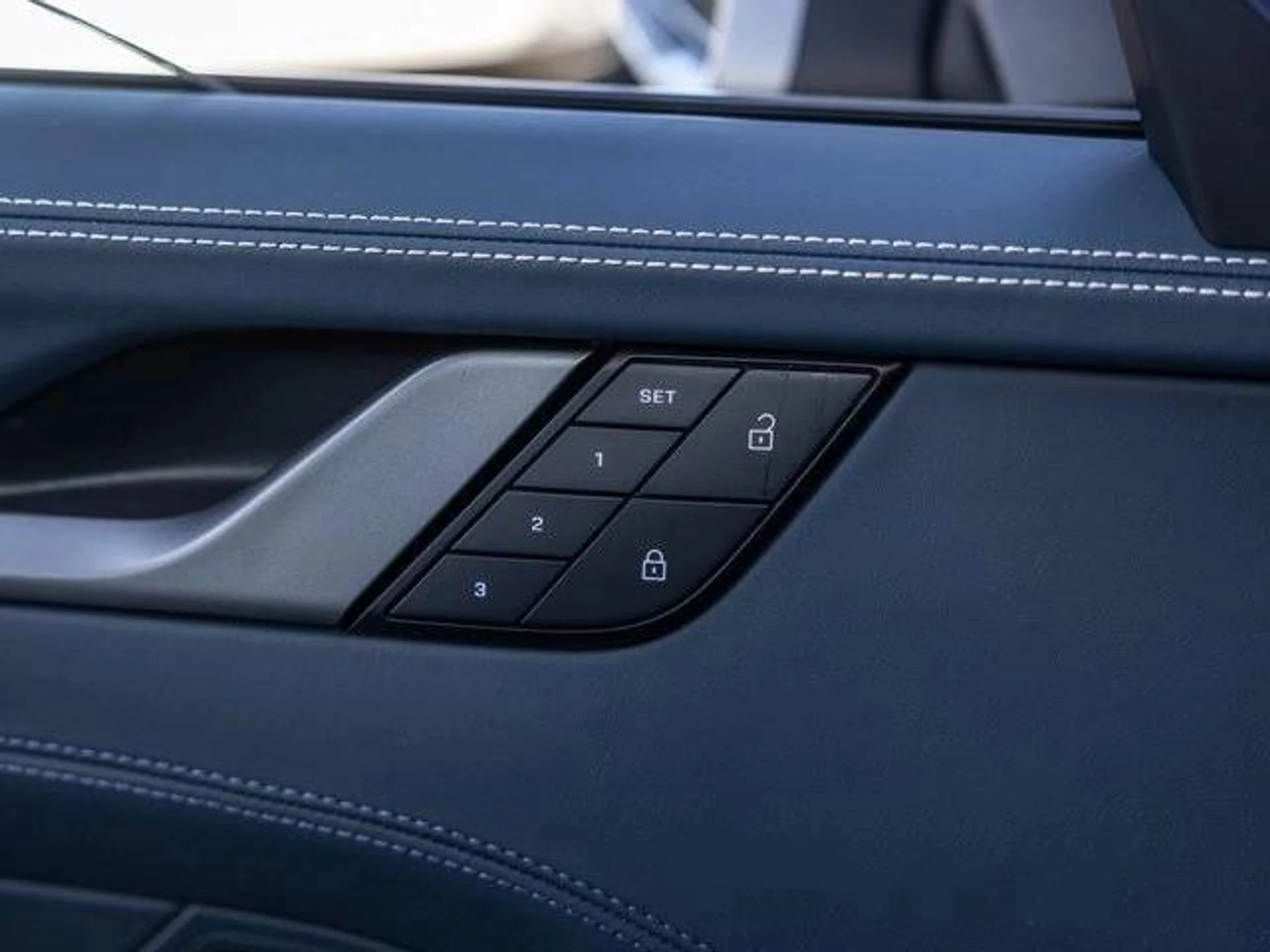 mph026_3375632333_27_1fa4ec854e