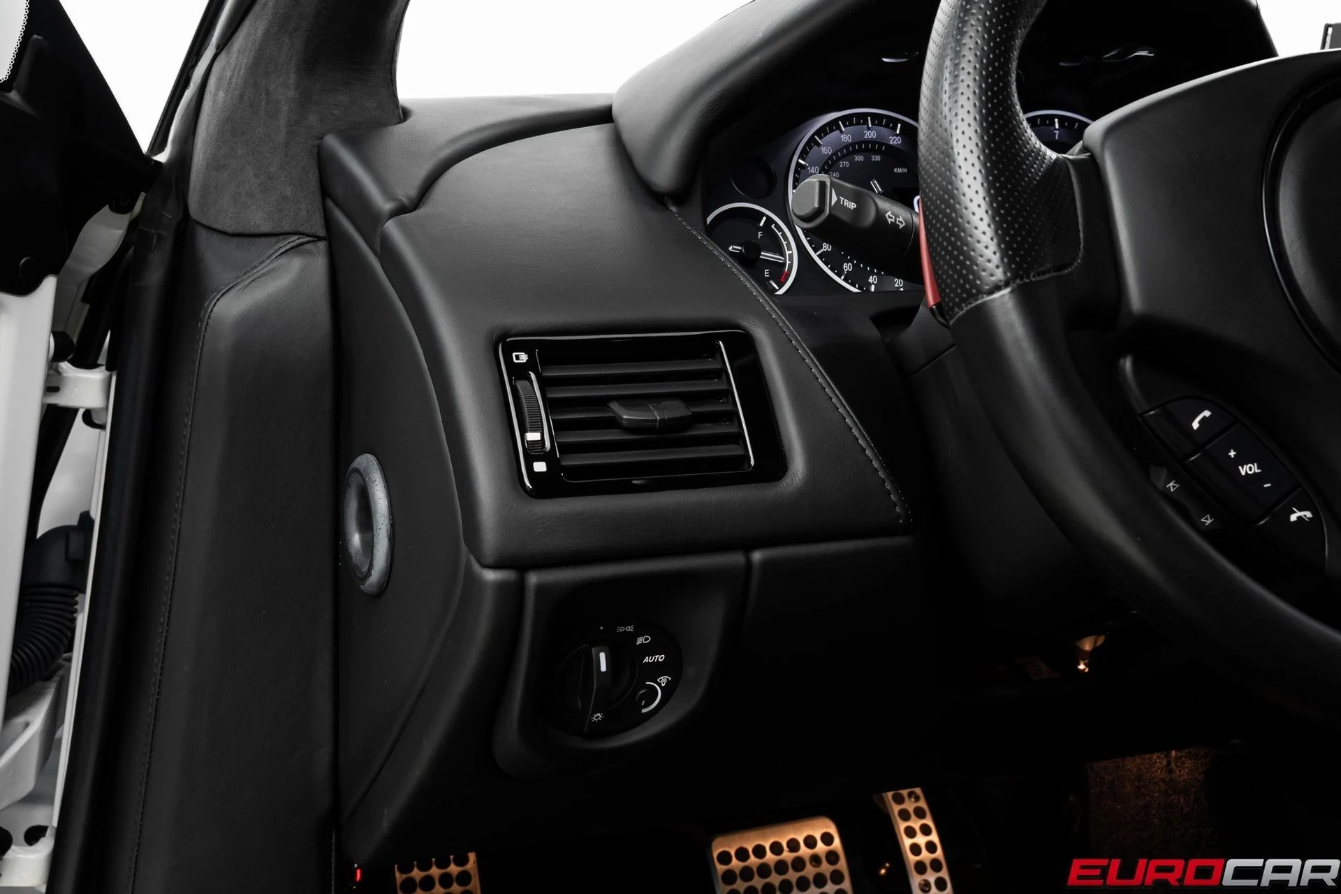 mph026_3377737143_image_27_9b036743cc