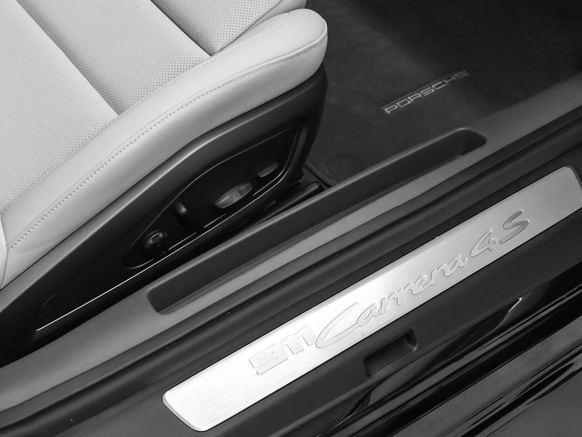 mph026_3380952465_27_8a7e77bd8a