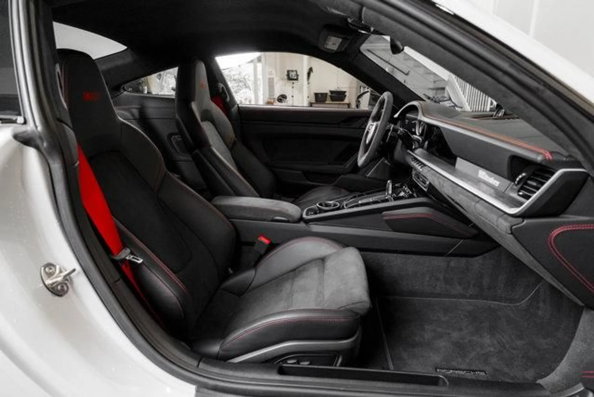 mph026_3392690806_f_WR_Yup_Qytw_He_WD_Dm0_Apl_NEVD_4_CM_18cd3e9e9f