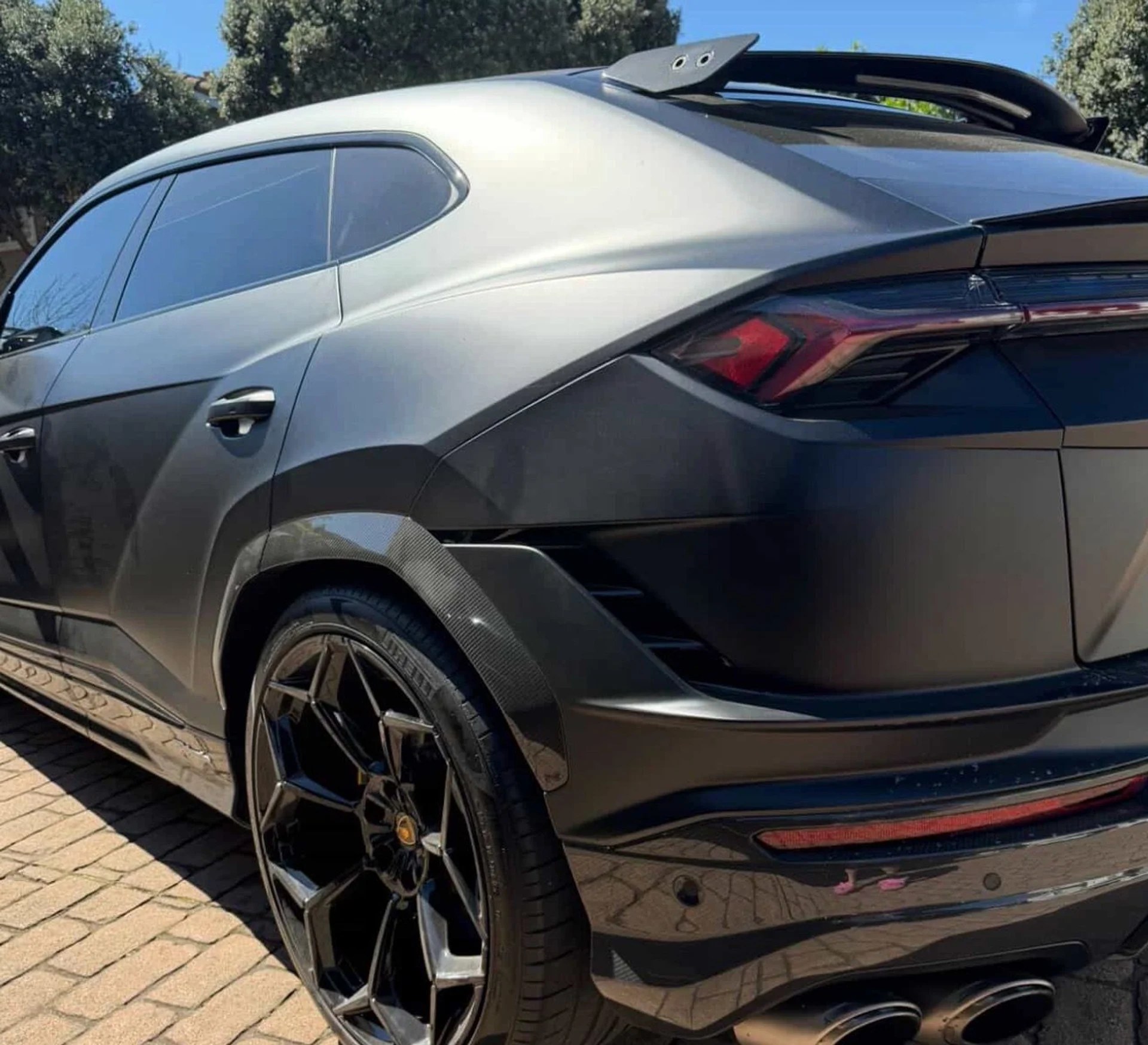 mph026_3397757141_Used_2023_Lamborghini_Urus_Performante_1774898079_9f825b5a80