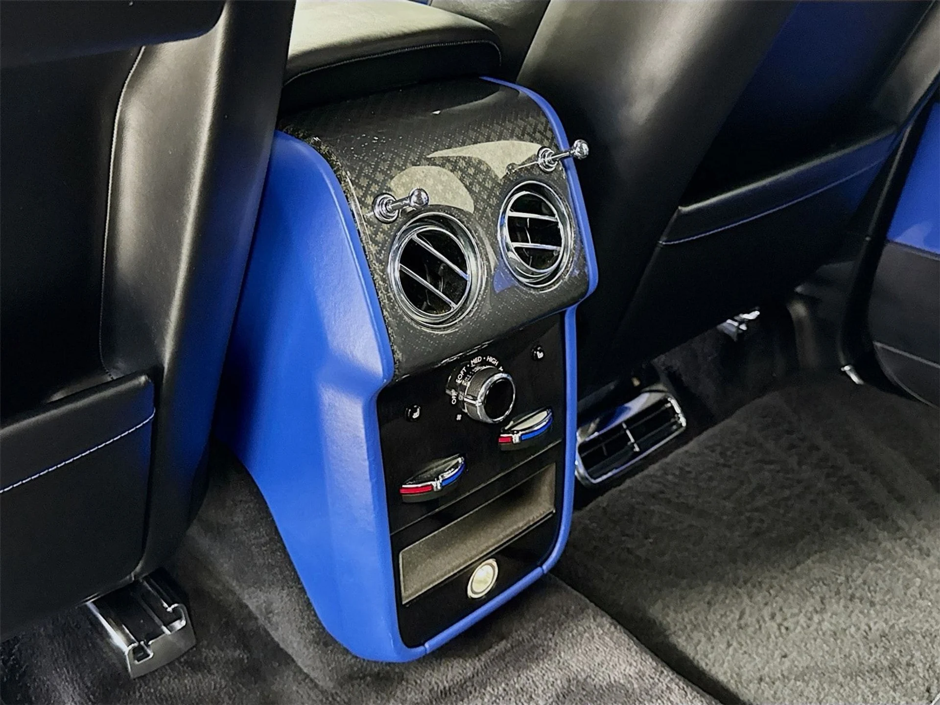 mph026_3399044674_cfce88164ca5a873061c5936e981d456x_95f2eb5b95