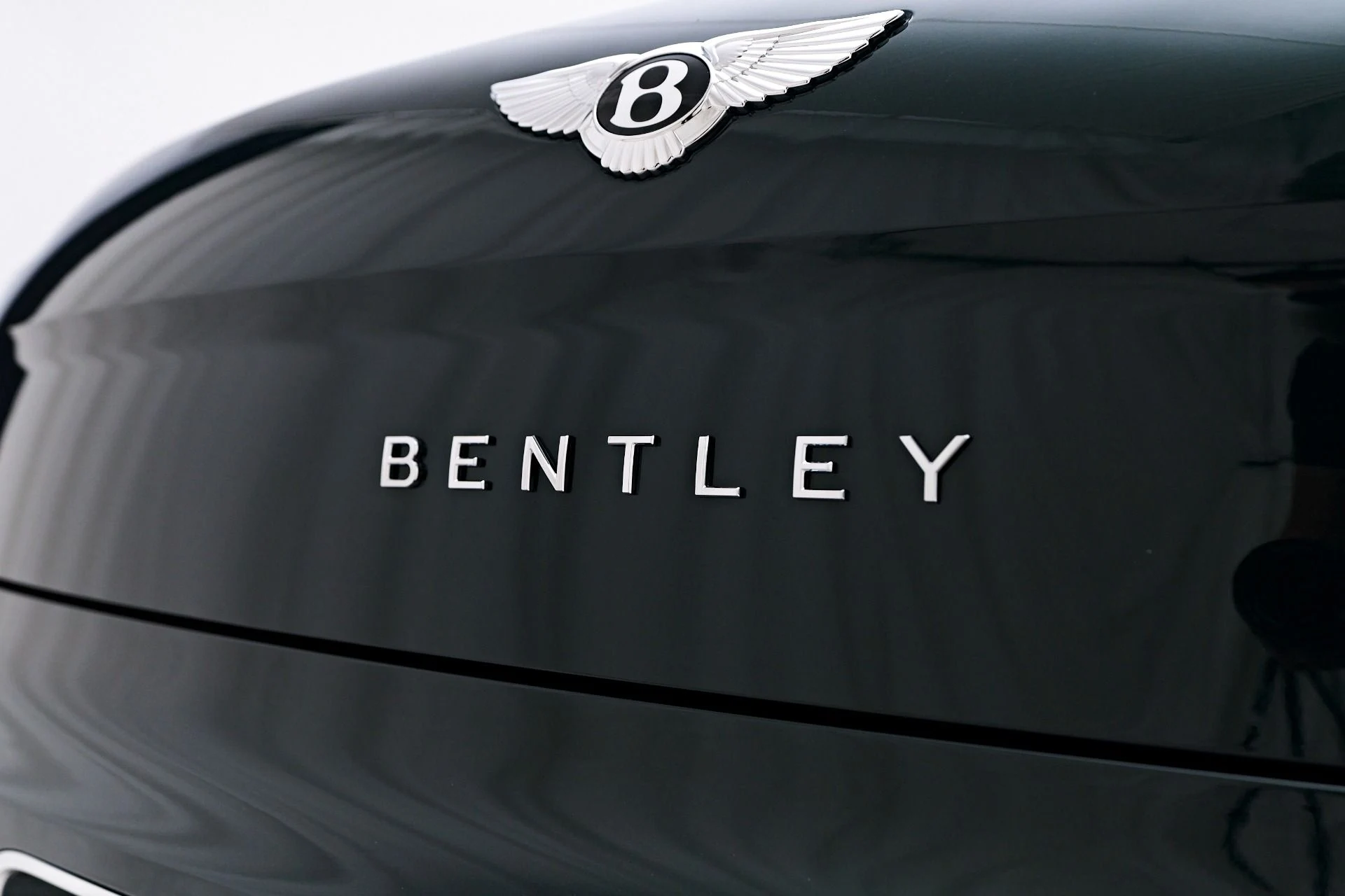 mph026_3405849579_Used_2024_Bentley_Flying_Spur_Mulliner_W12_1756173327_f66c9c5bd6