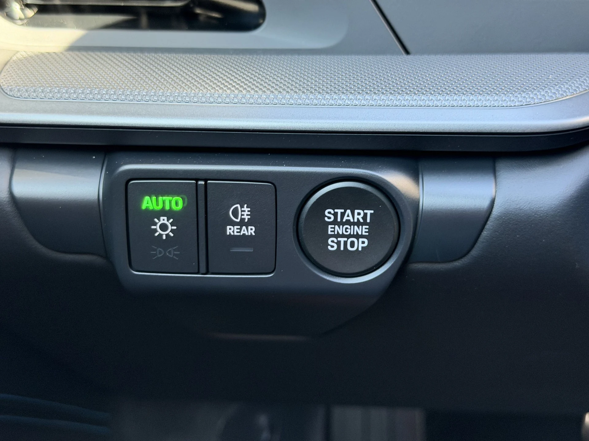 mph026_341231368_c9f8466b240de2ef4be8d02f1ff11726x_42ff13e819