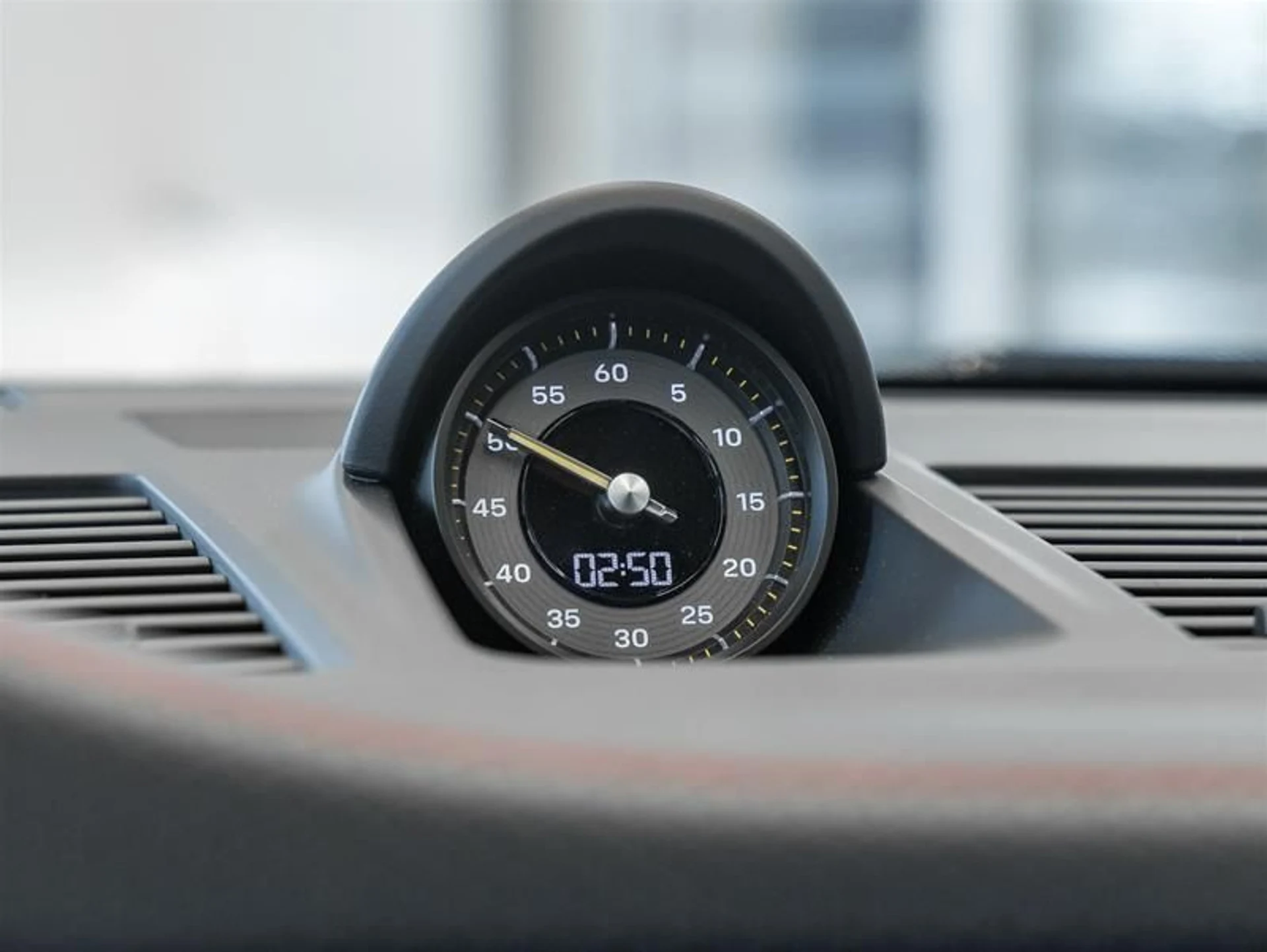 mph026_3415313553_11779853_1608372217_5209066b3b