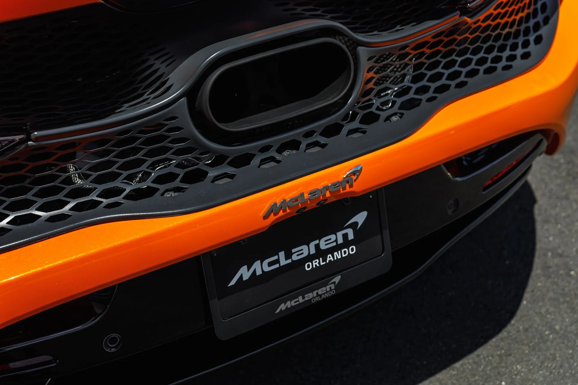 mph026_3430612349_Used_2024_Mc_Laren_750_S_Spider_50210997aa