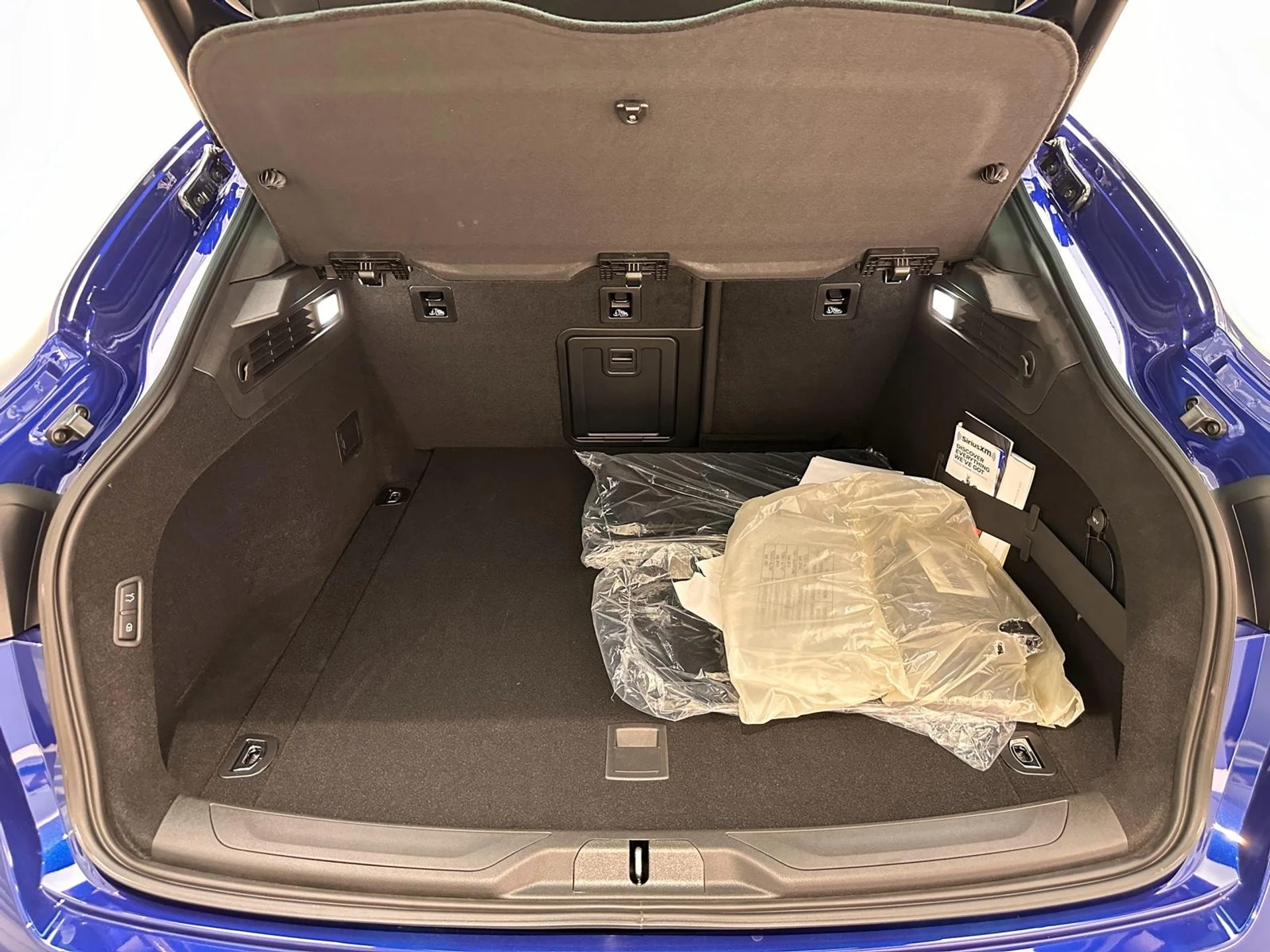 mph026_3433845931_New_2024_Maserati_Levante_GT_1753160761_a6abcfb801