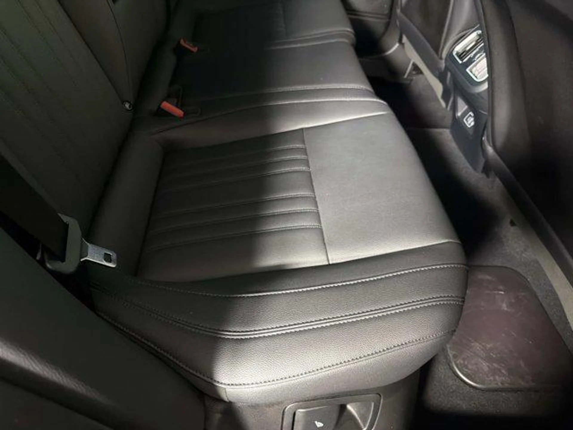 mph026_3437922554_UW_6wg_Jd6_QPYQS_1m_TZ_4ry_An_YFE_16639e8f2e