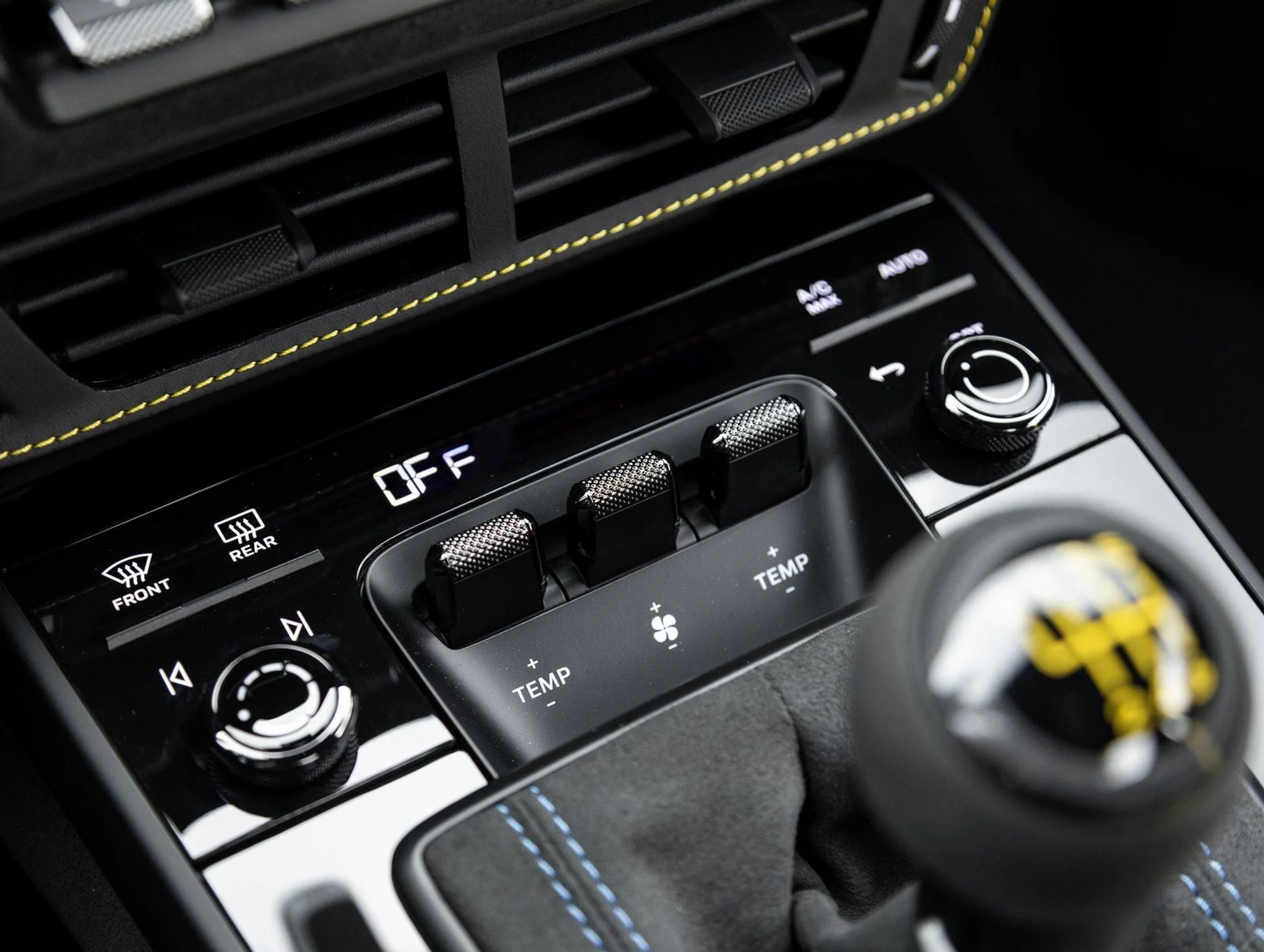 mph026_344118120_27_f3cb7be0ec