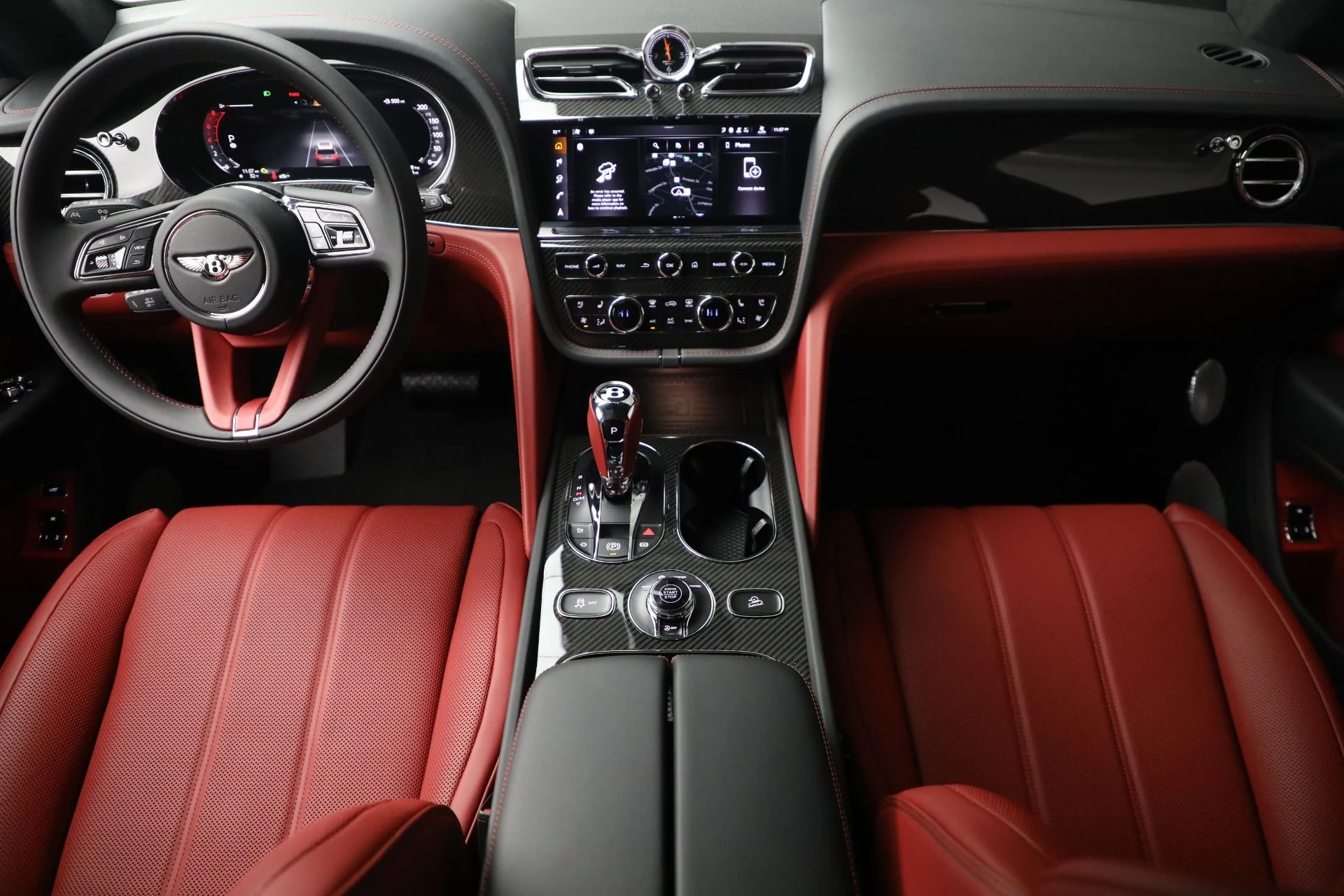 mph026_34603211_New_2025_Bentley_Bentayga_V8_8748a5aec9