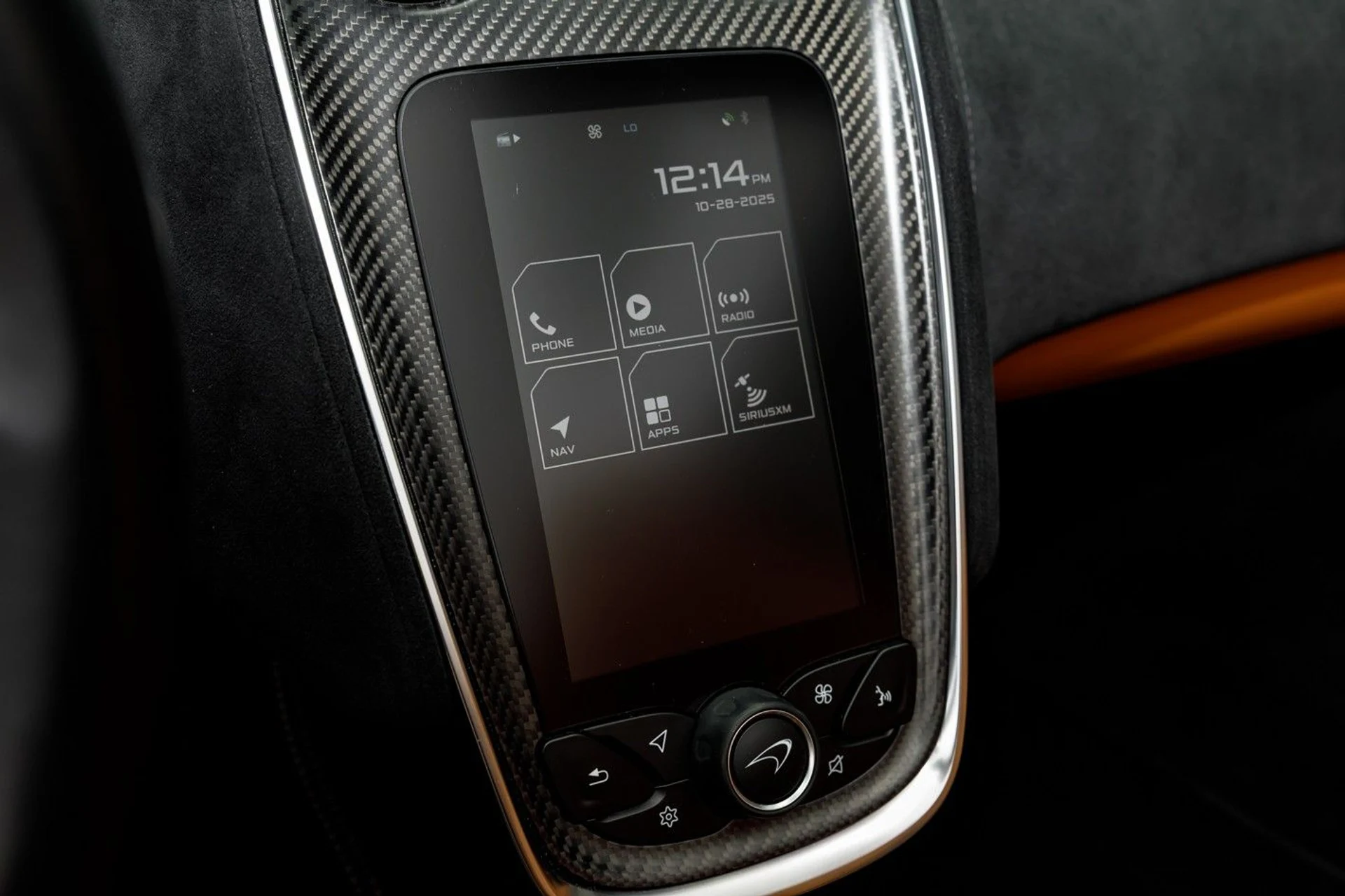 mph026_3463370846_608_p27_l_4677110177