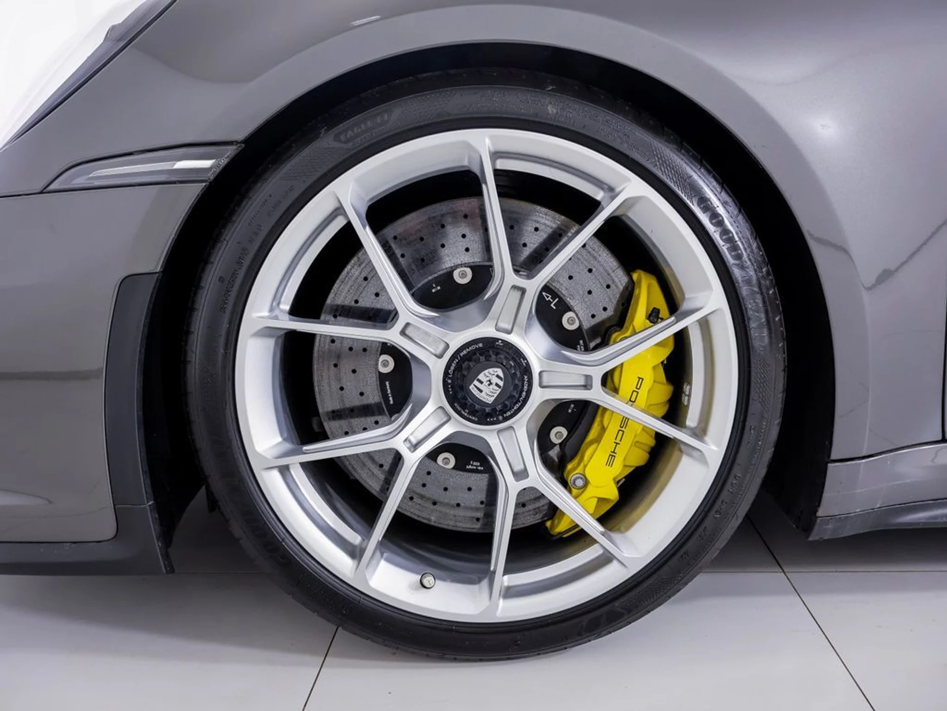 mph026_3483641118_1f3741139296dc2feedd933a7f9e49edx_255a3f7f32