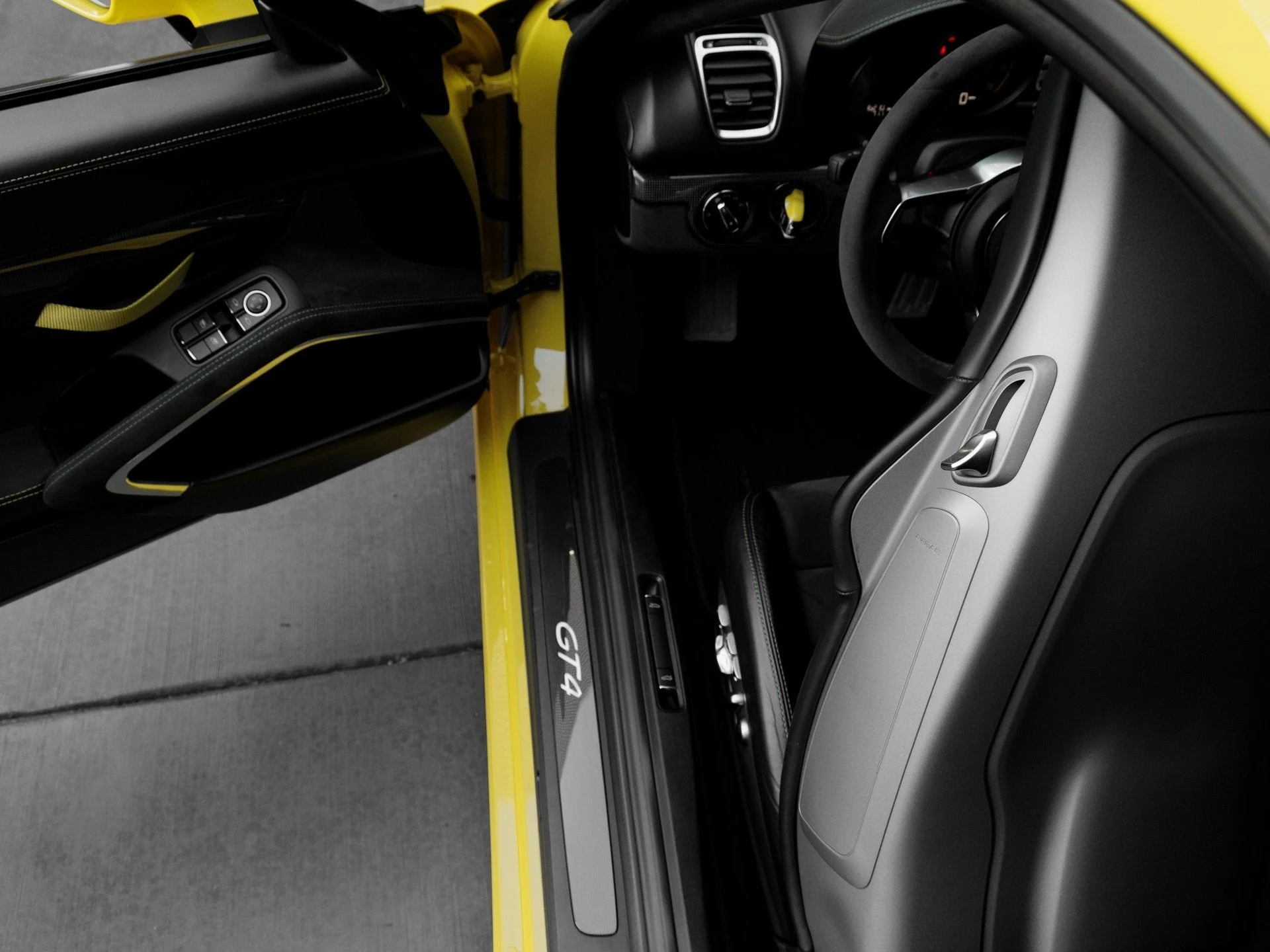 mph026_3487964749_27_4b6b4b768c