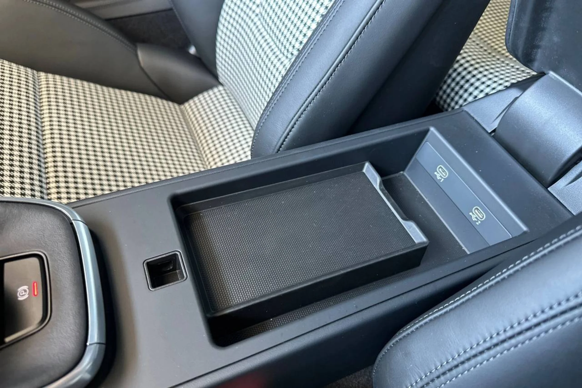 mph026_3488260602_1280_067b08755d