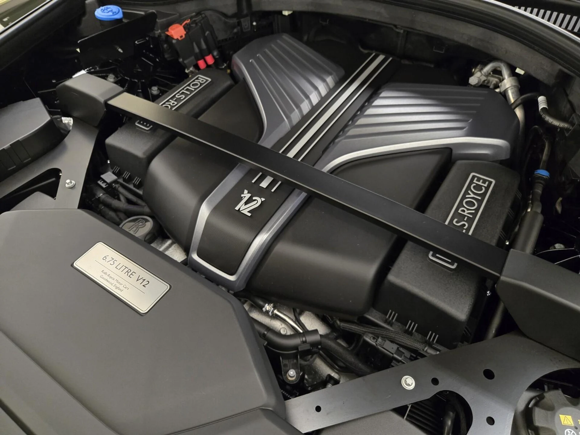 mph026_3493922024_New_2026_Rolls_Royce_Cullinan_1768889995_fe494791f5