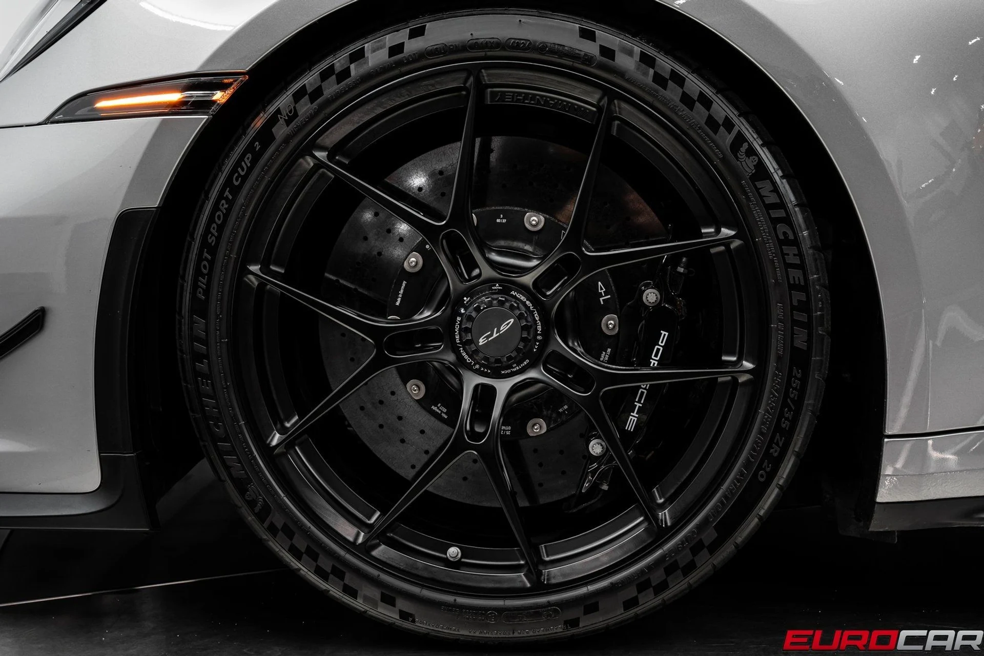 mph026_3499978974_image_27_a80aee7078