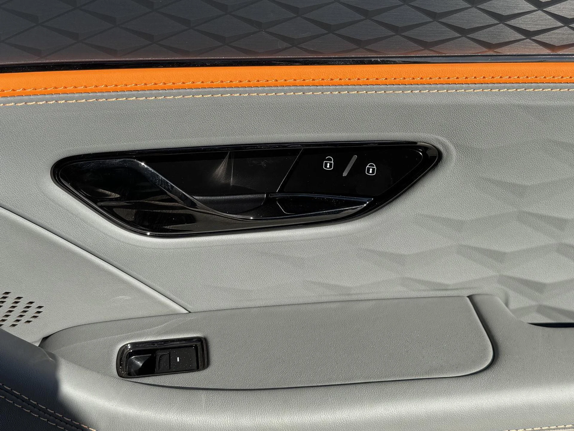 mph026_3502234008_ab0b3a3c23e39635fcdab57f19be4de4_3af20470aa