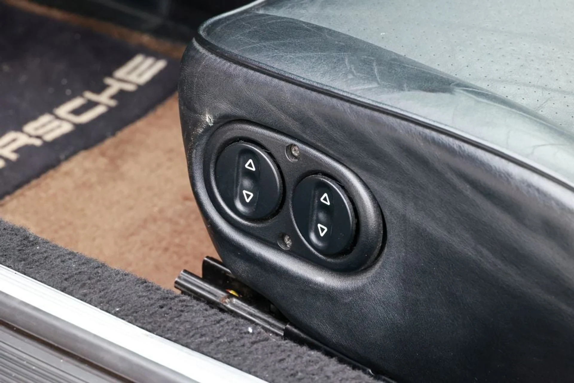 mph026_3503851530_27_2adf829a2a