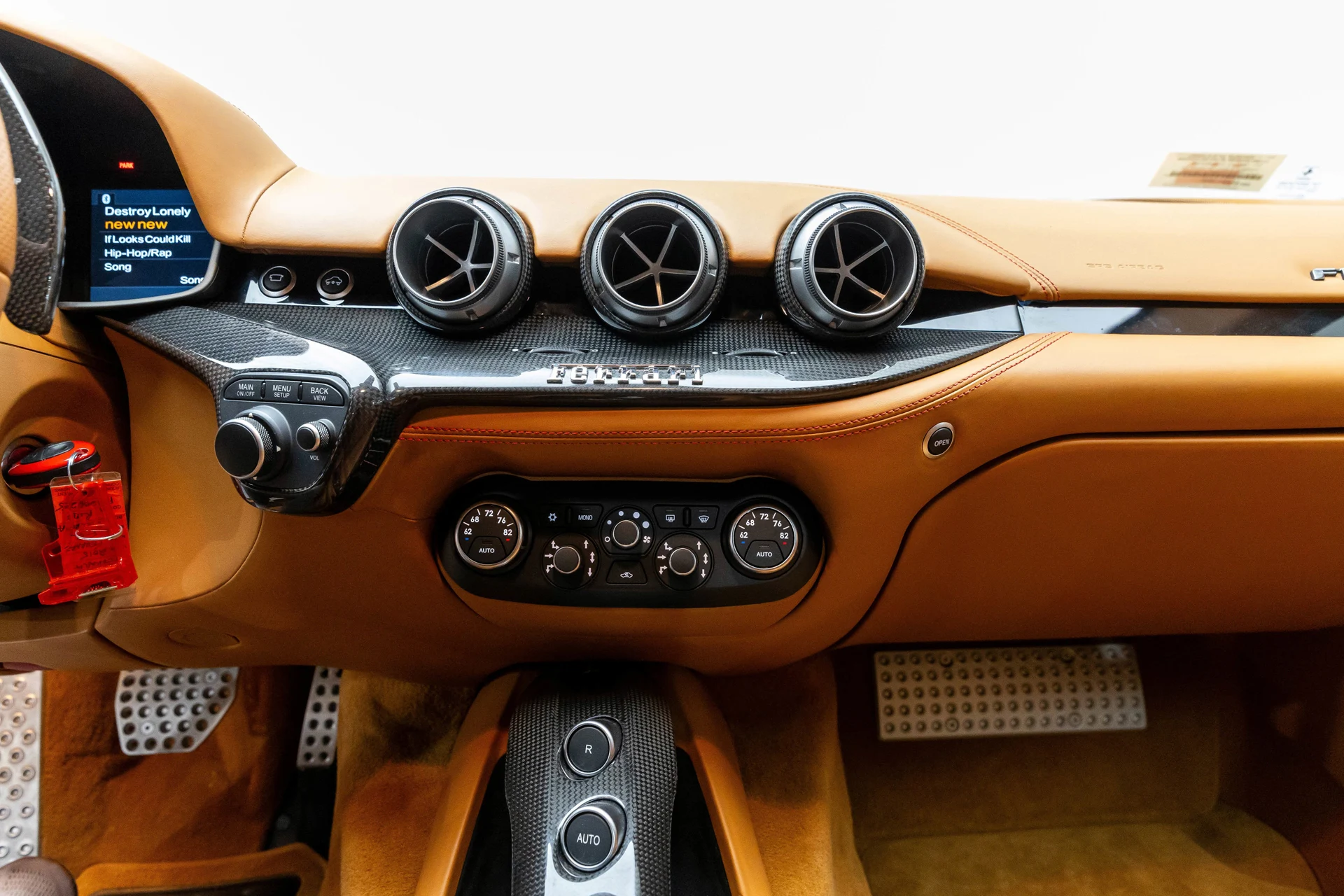 mph026_3508643155_7dd8a99c4370462a882dd1ea78e8eb00_e3fb5bde29