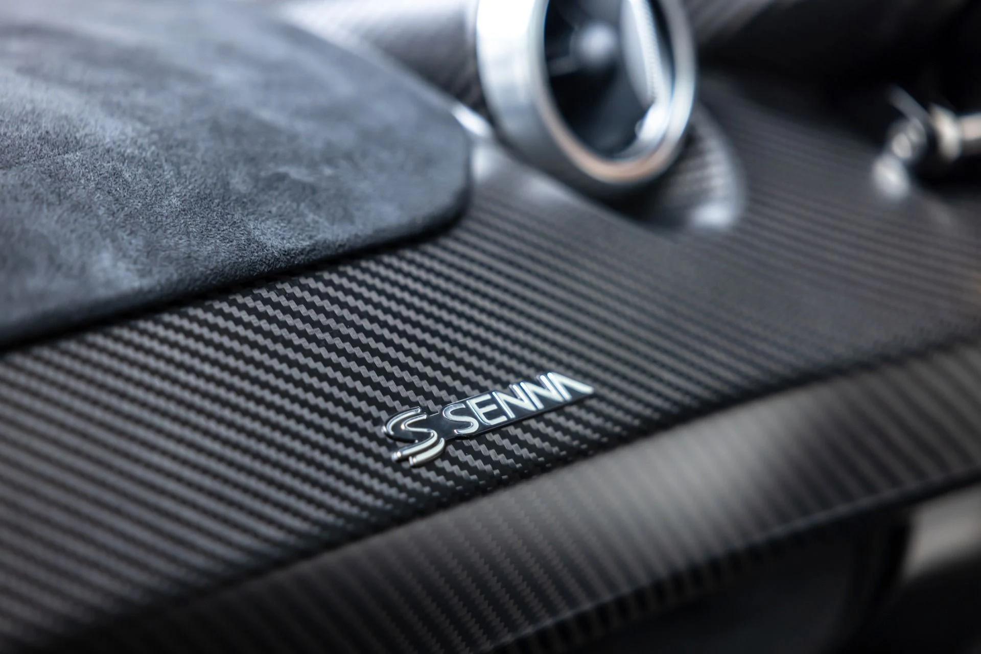 mph026_3511597645_13122_p27_l_61b3f2d10a