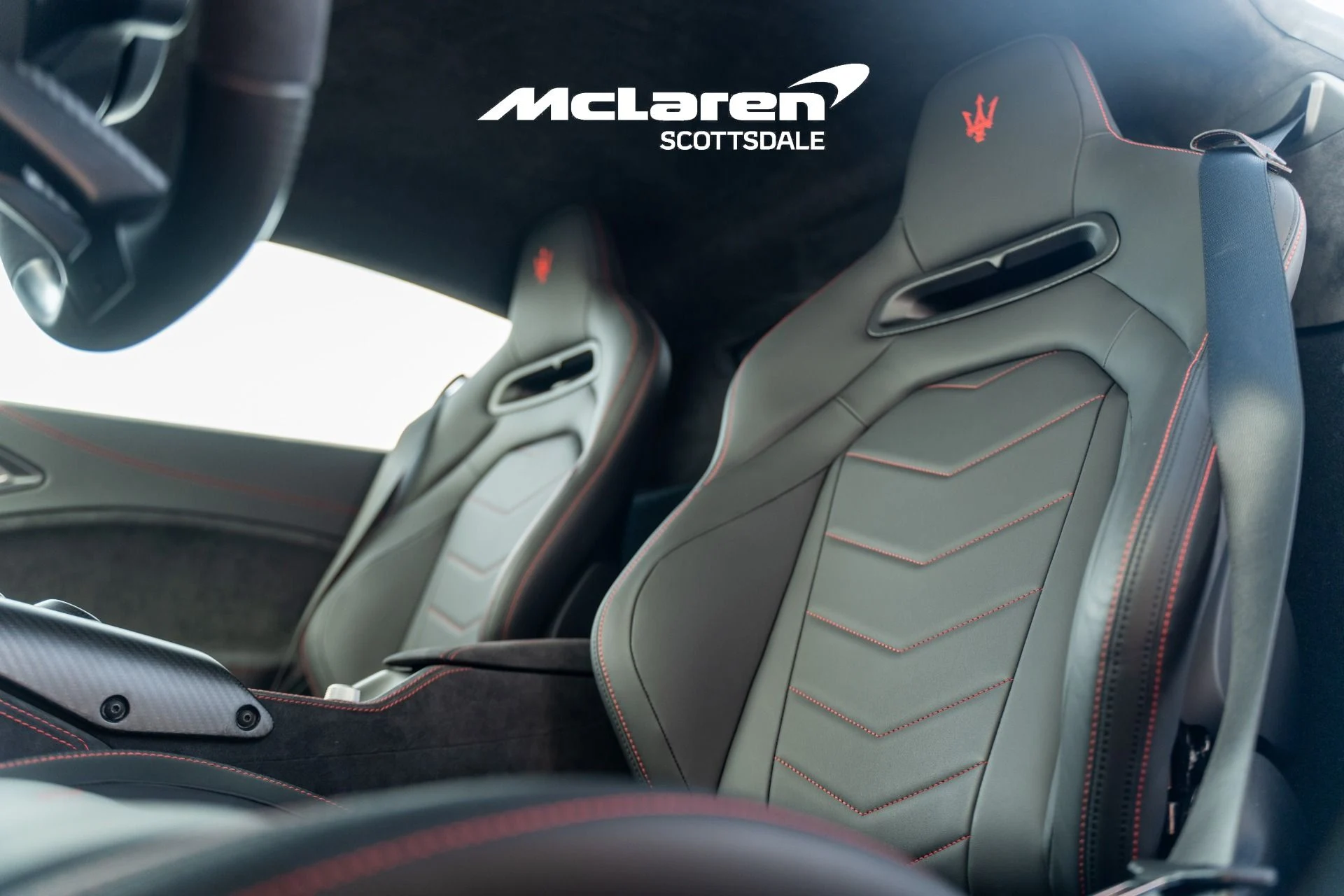 mph026_3512411635_Used_2023_MASERATI_MC_20_1762552733_3275c45050