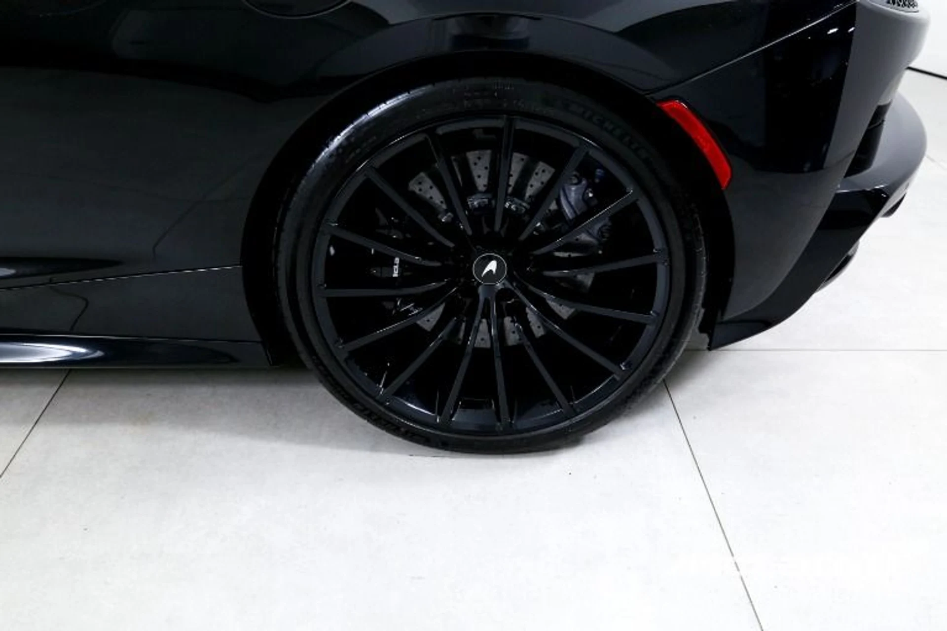 mph026_3515759189_Used_2023_Mc_Laren_GT_ef7f8c3407